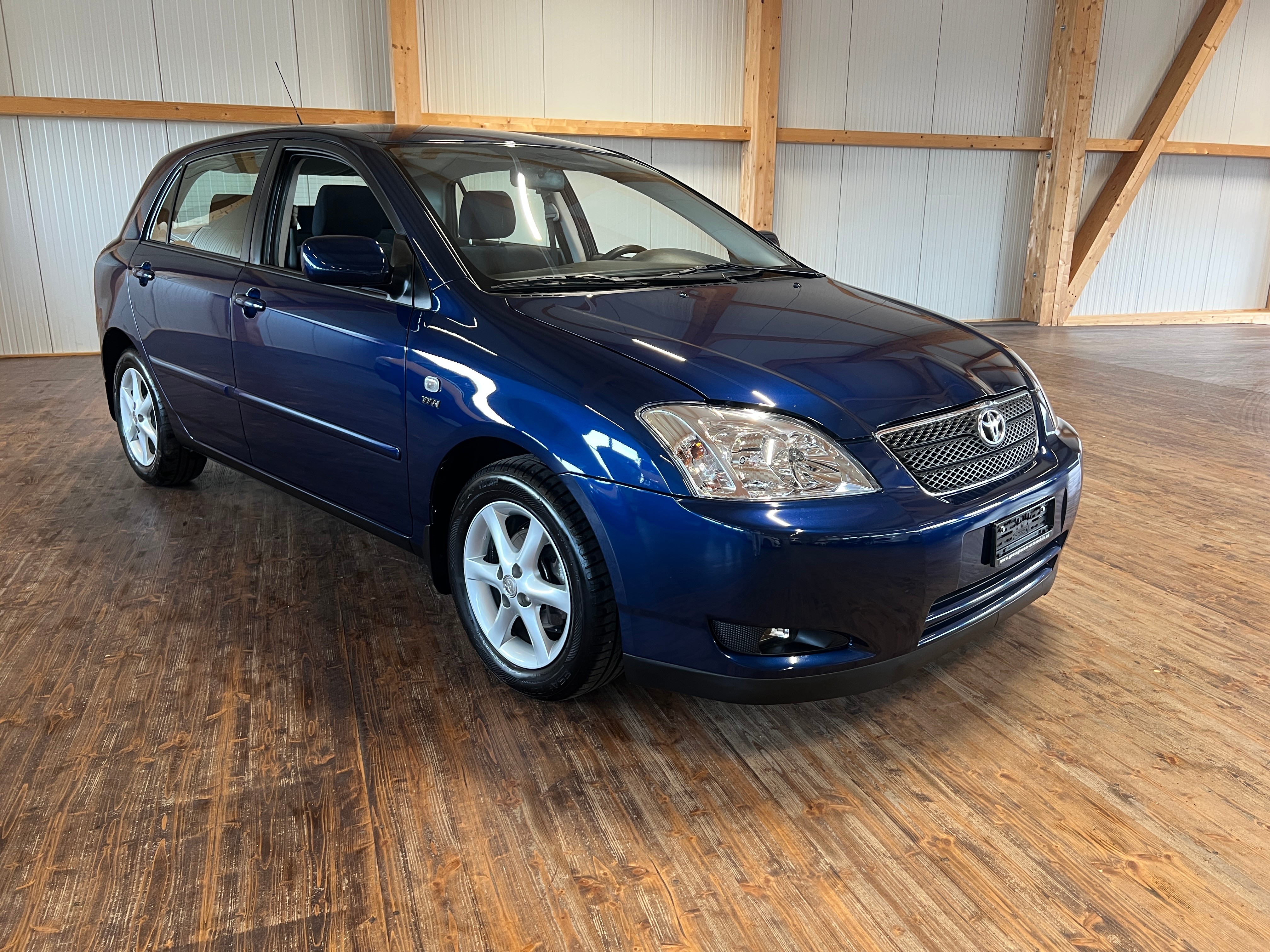 TOYOTA Corolla 1.6 Linea Sol — slika 3
