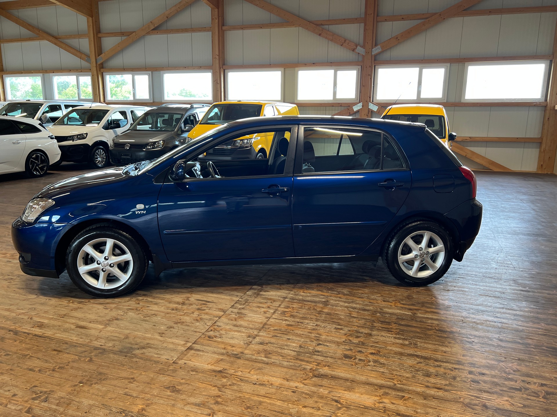 TOYOTA Corolla 1.6 Linea Sol-image-7