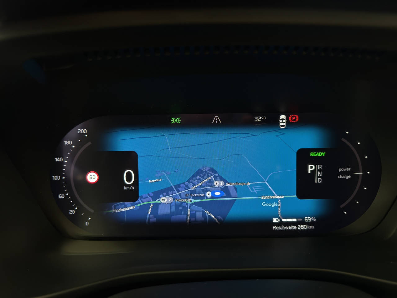 VOLVO XC40 P6 Ultimate-image-8