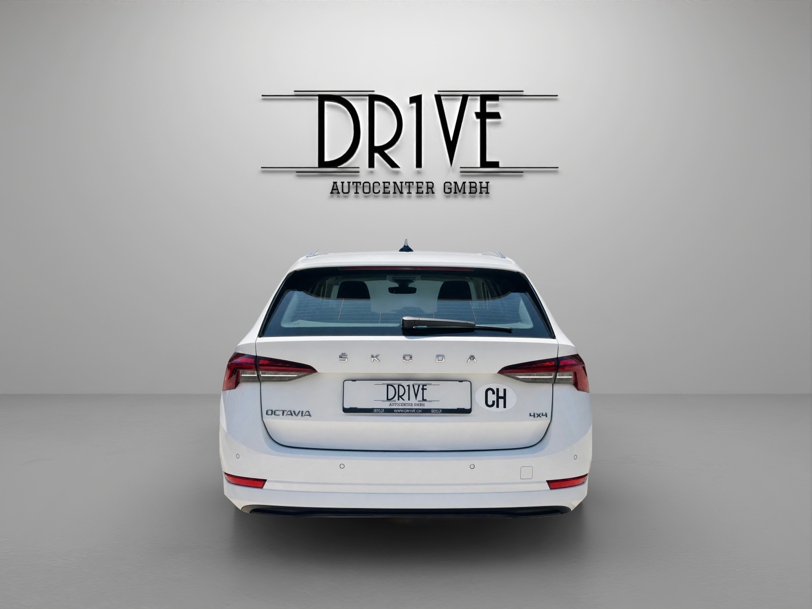 SKODA Octavia Combi 2.0 TDI DSG Ambition 4x4-image-5