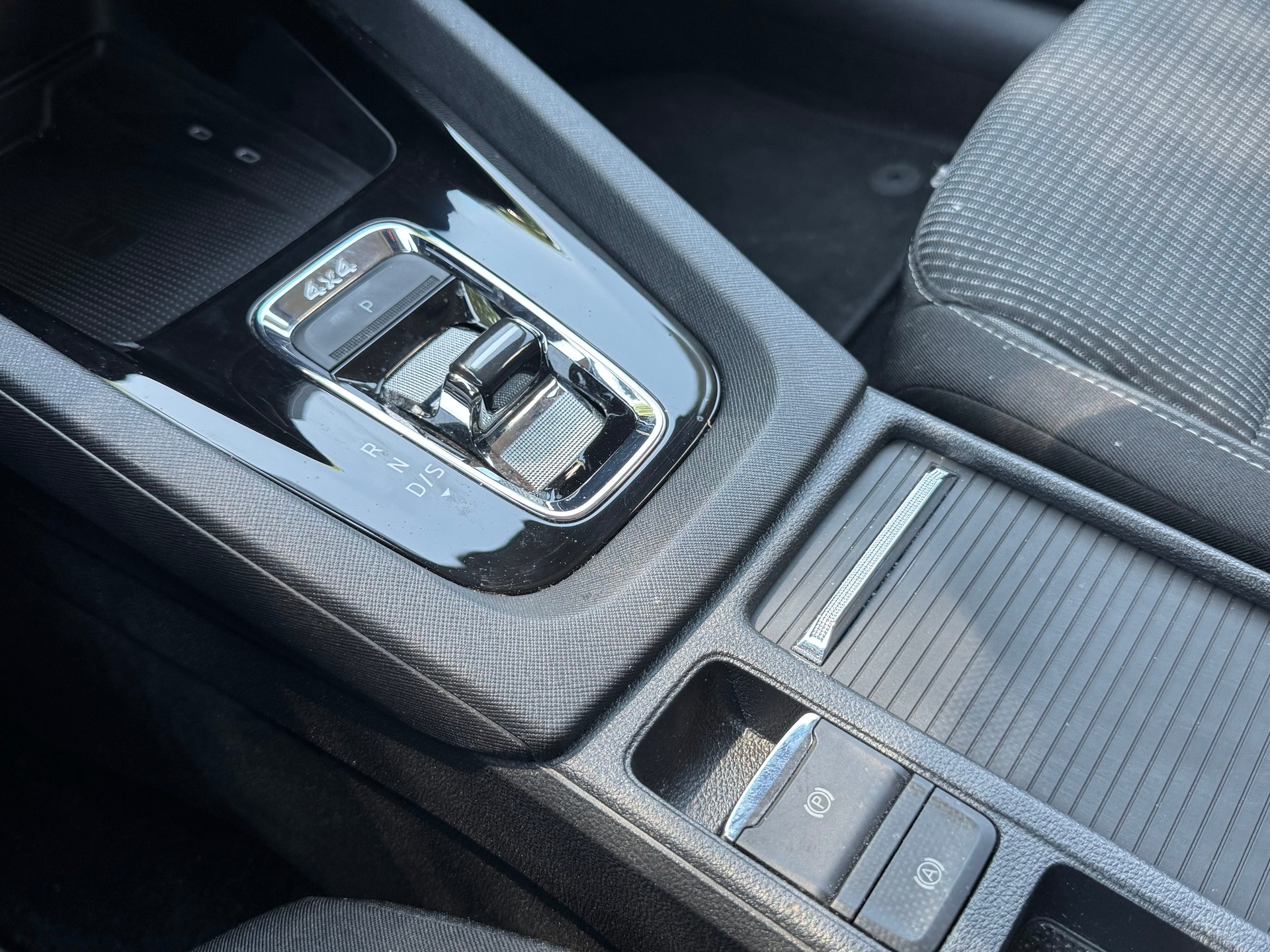 SKODA Octavia Combi 2.0 TDI DSG Ambition 4x4-image-18