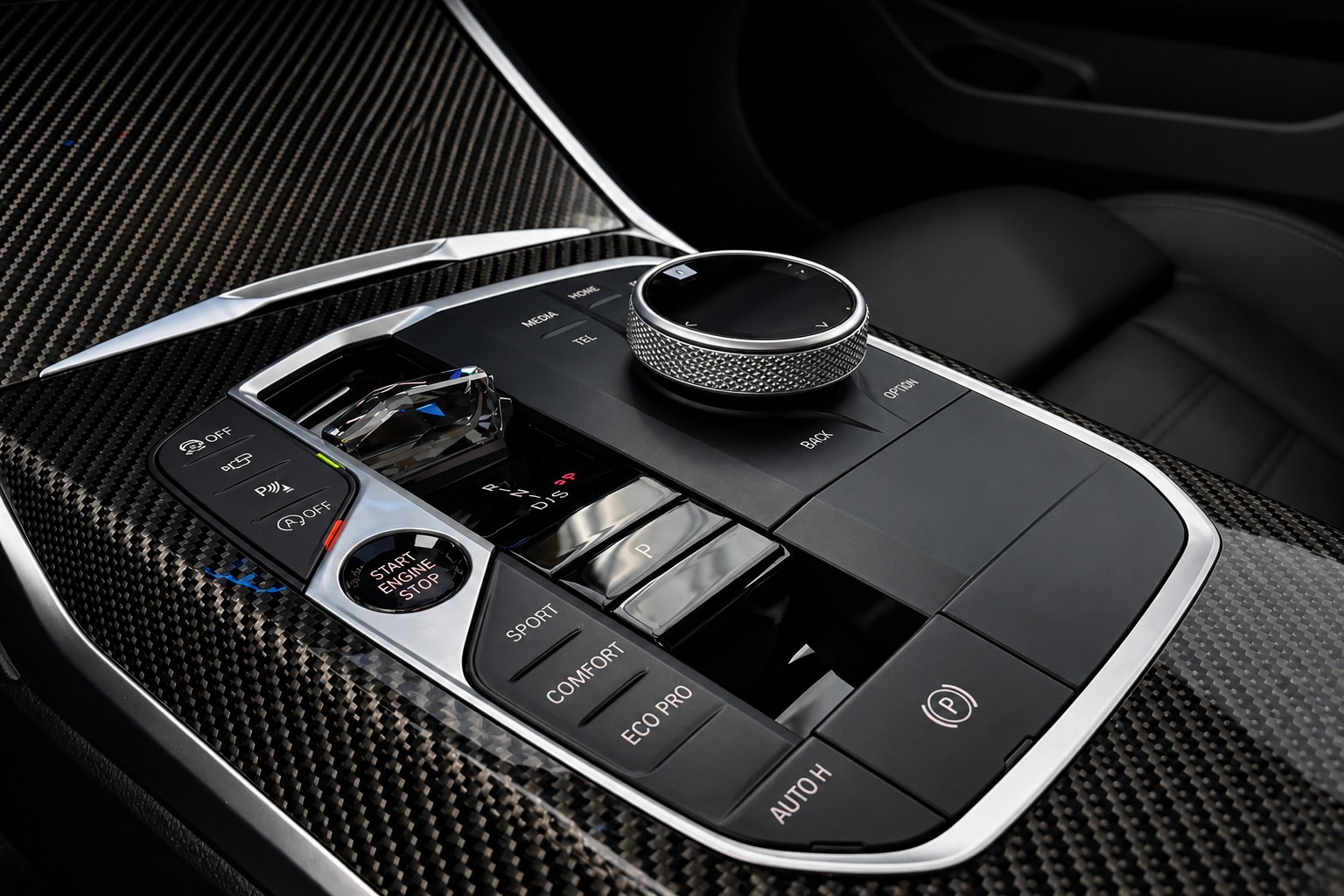BMW M340i xDrive 48V Touring Steptronic M Sport Pro Individual-image-19