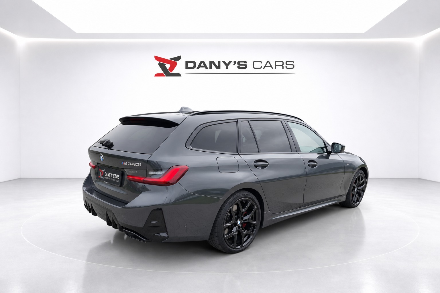 BMW M340i xDrive 48V Touring Steptronic M Sport Pro Individual-image-3