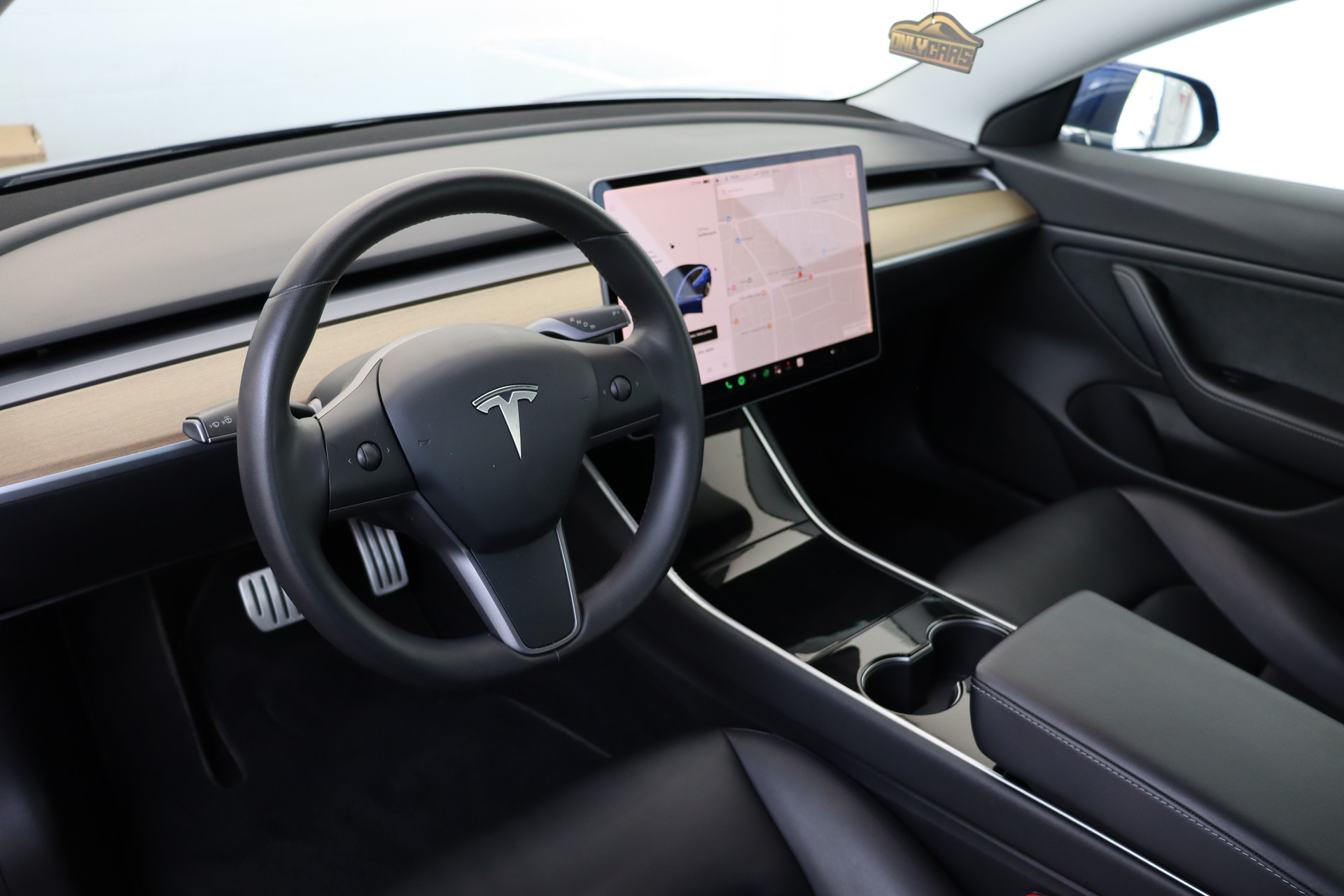 TESLA Model 3 Performance Dual Motor AWD-image-11