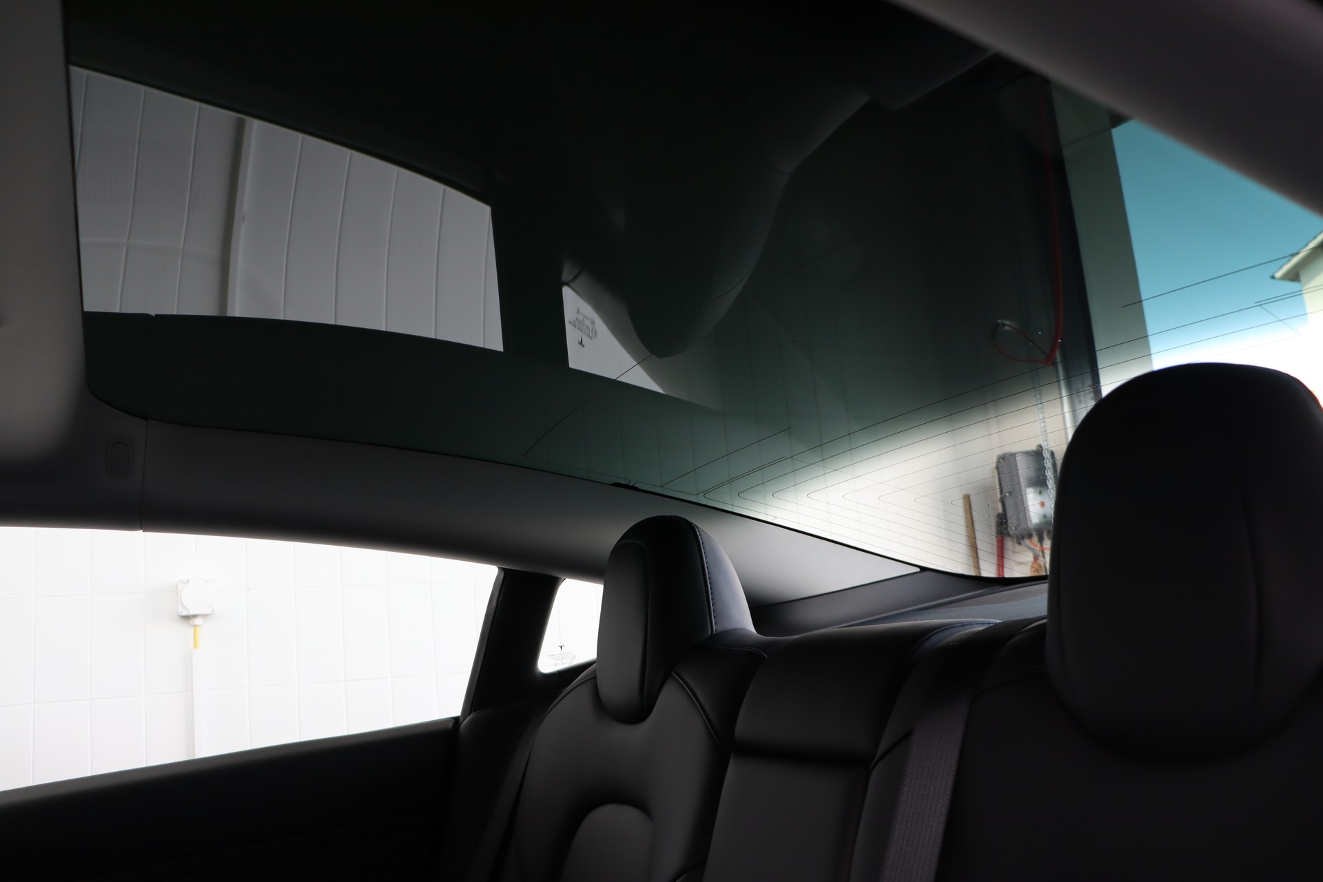 TESLA Model 3 Performance Dual Motor AWD-image-18