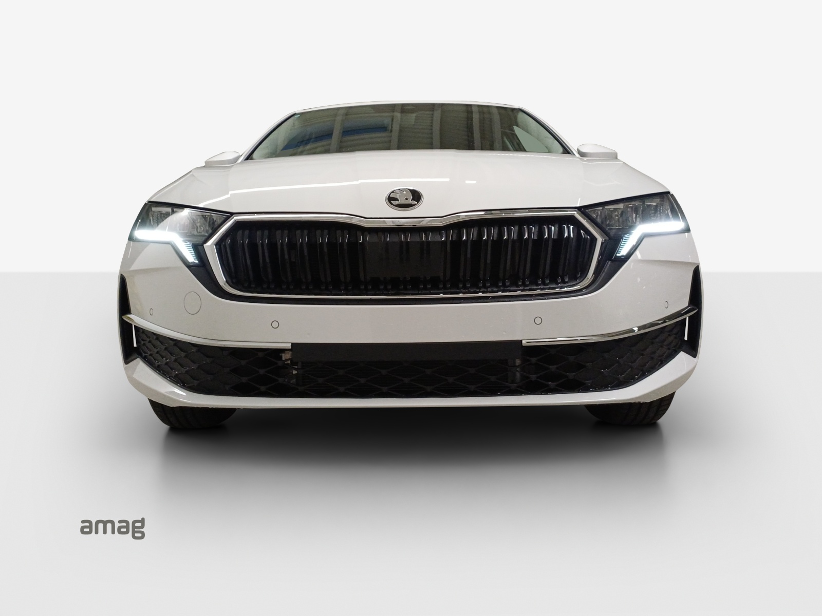 SKODA Octavia Combi 1.5 TSI mHEV DSG Selection-image-6