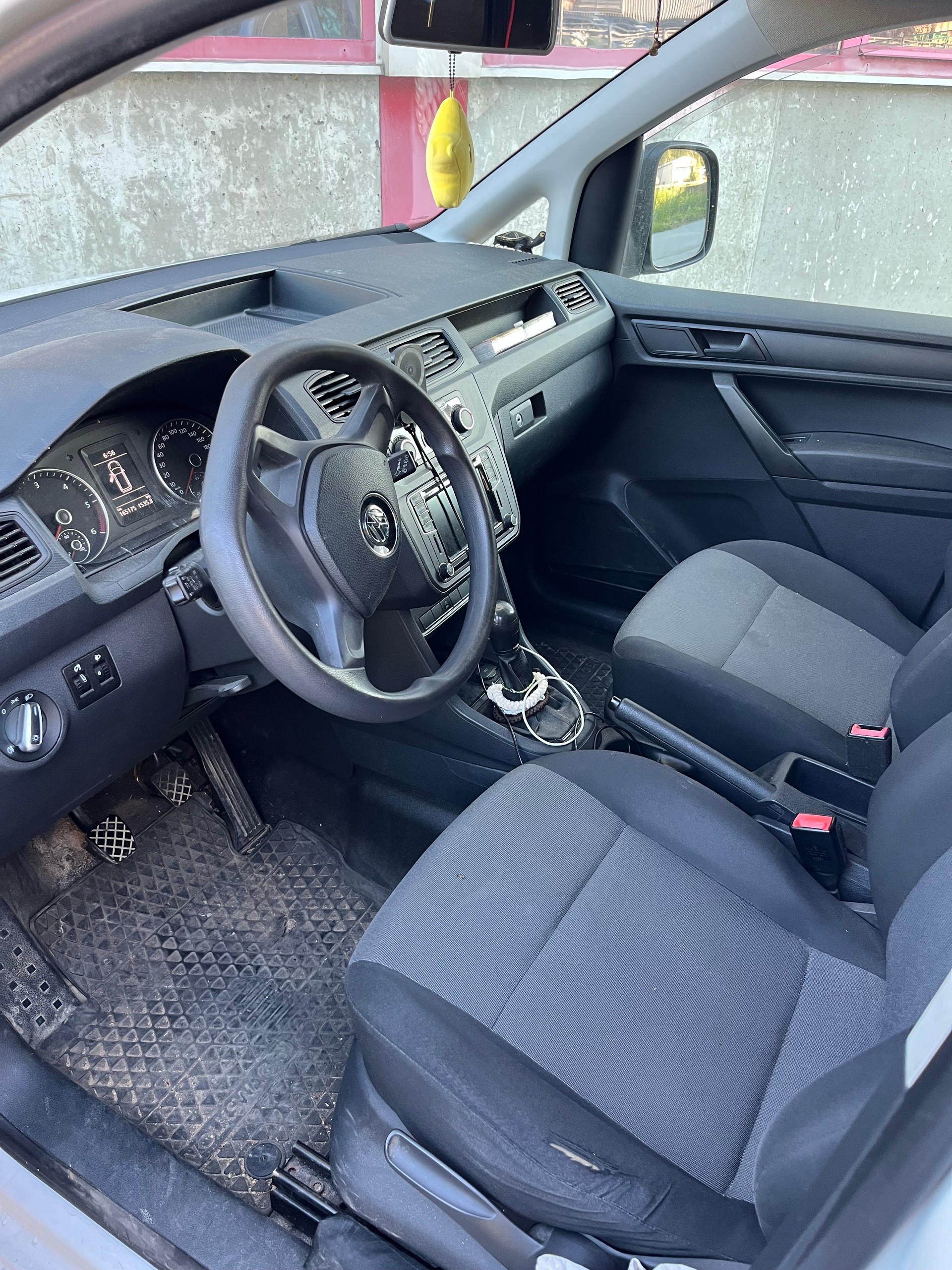 VW Maxi-image-5
