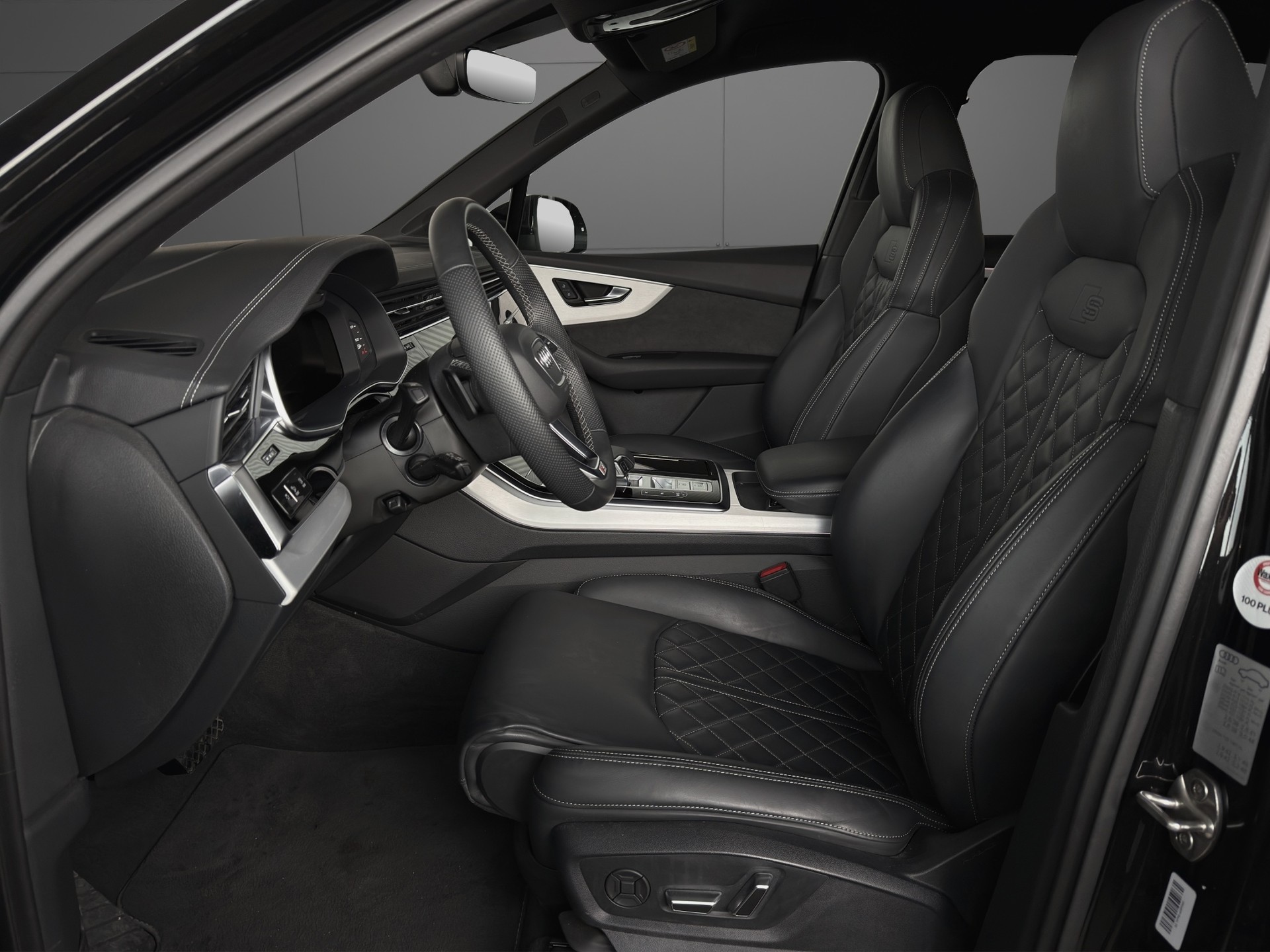 AUDI Q7 55 TFSI e quattro PHEV S line tiptronic-image-7