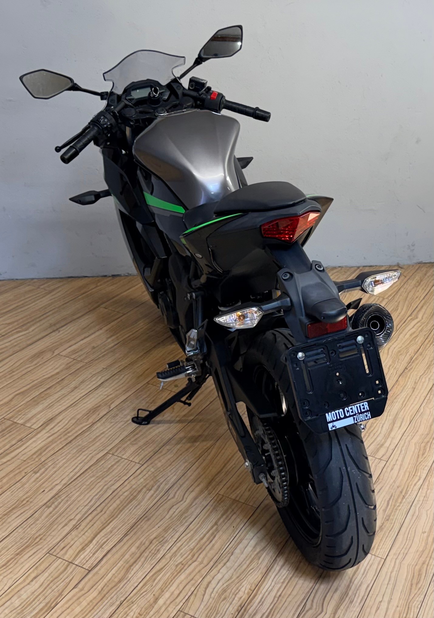 KAWASAKI Ninja 125-image-4