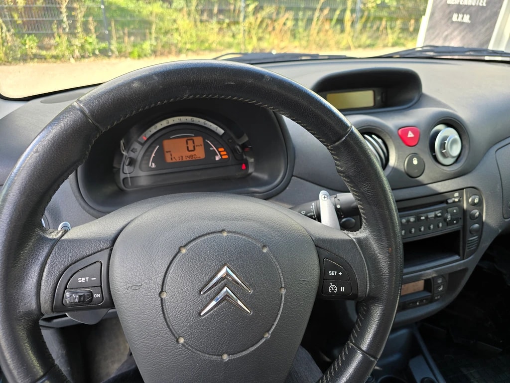 CITROEN C3 1.6i 16V X-TR-image-14