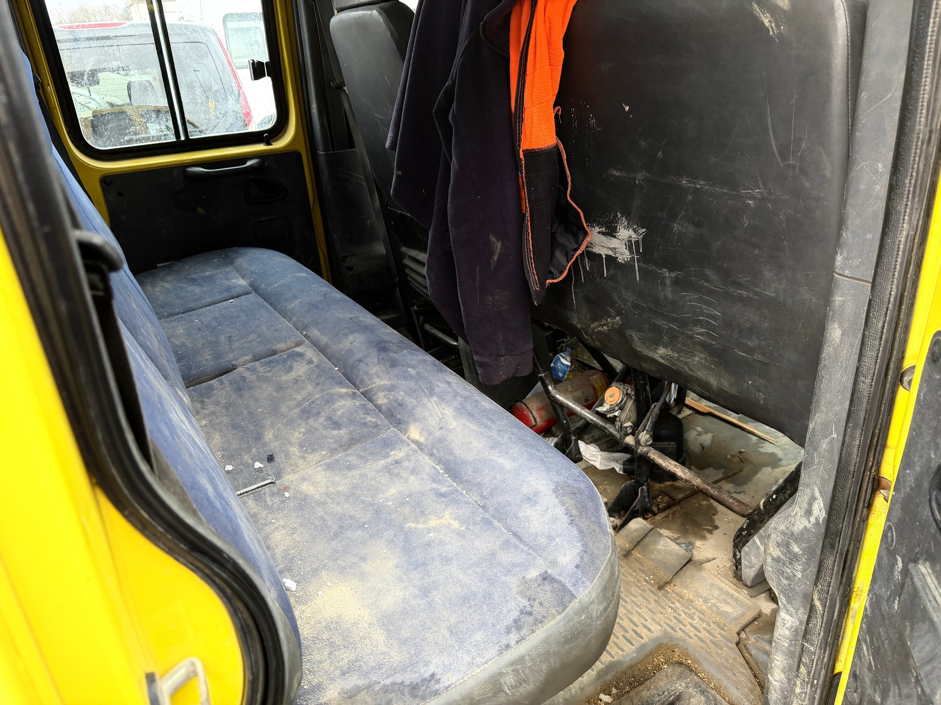 IVECO 35-image-7