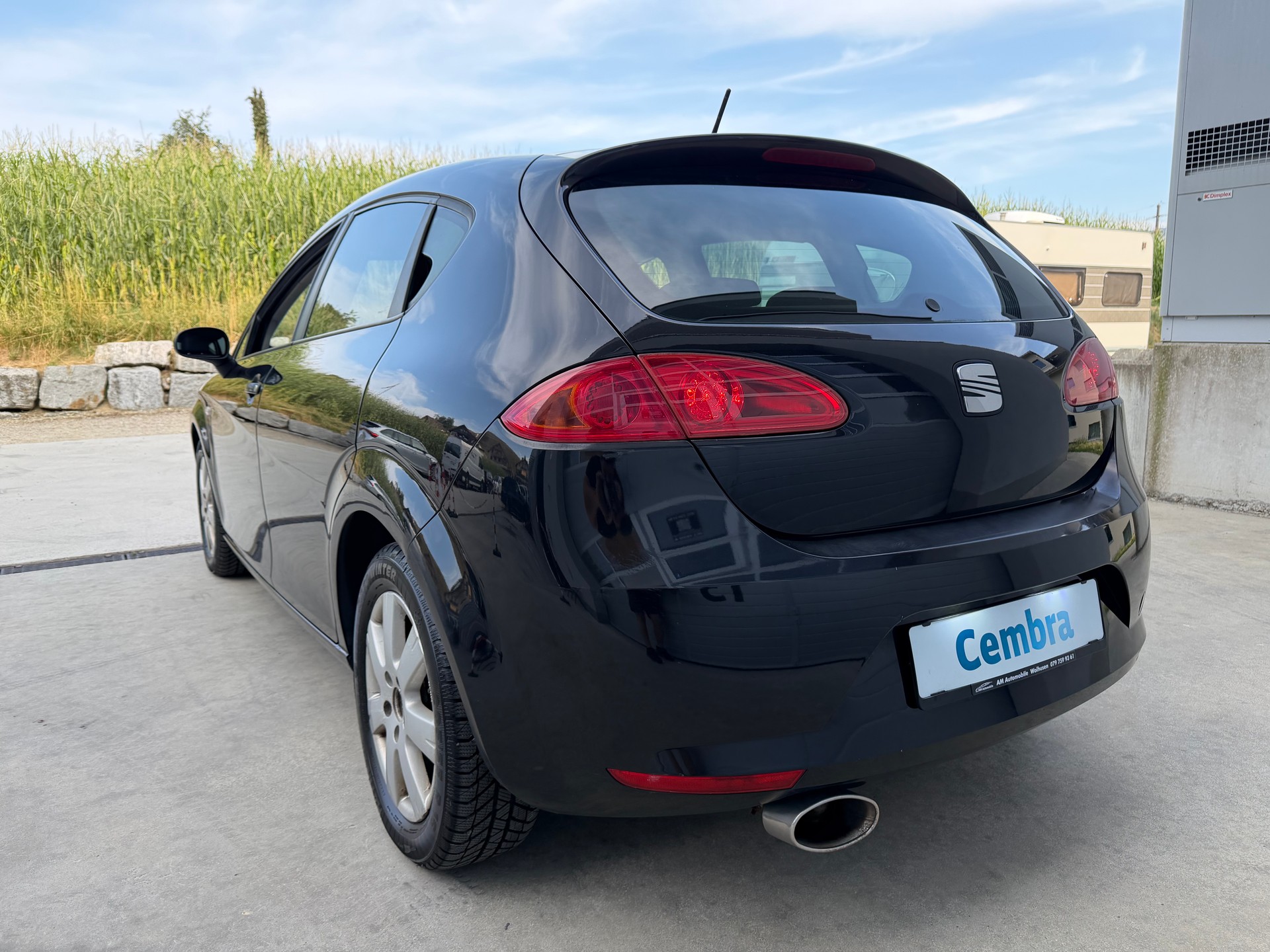 SEAT Leon 1.9 TDI Ecomotive Plus-image-2