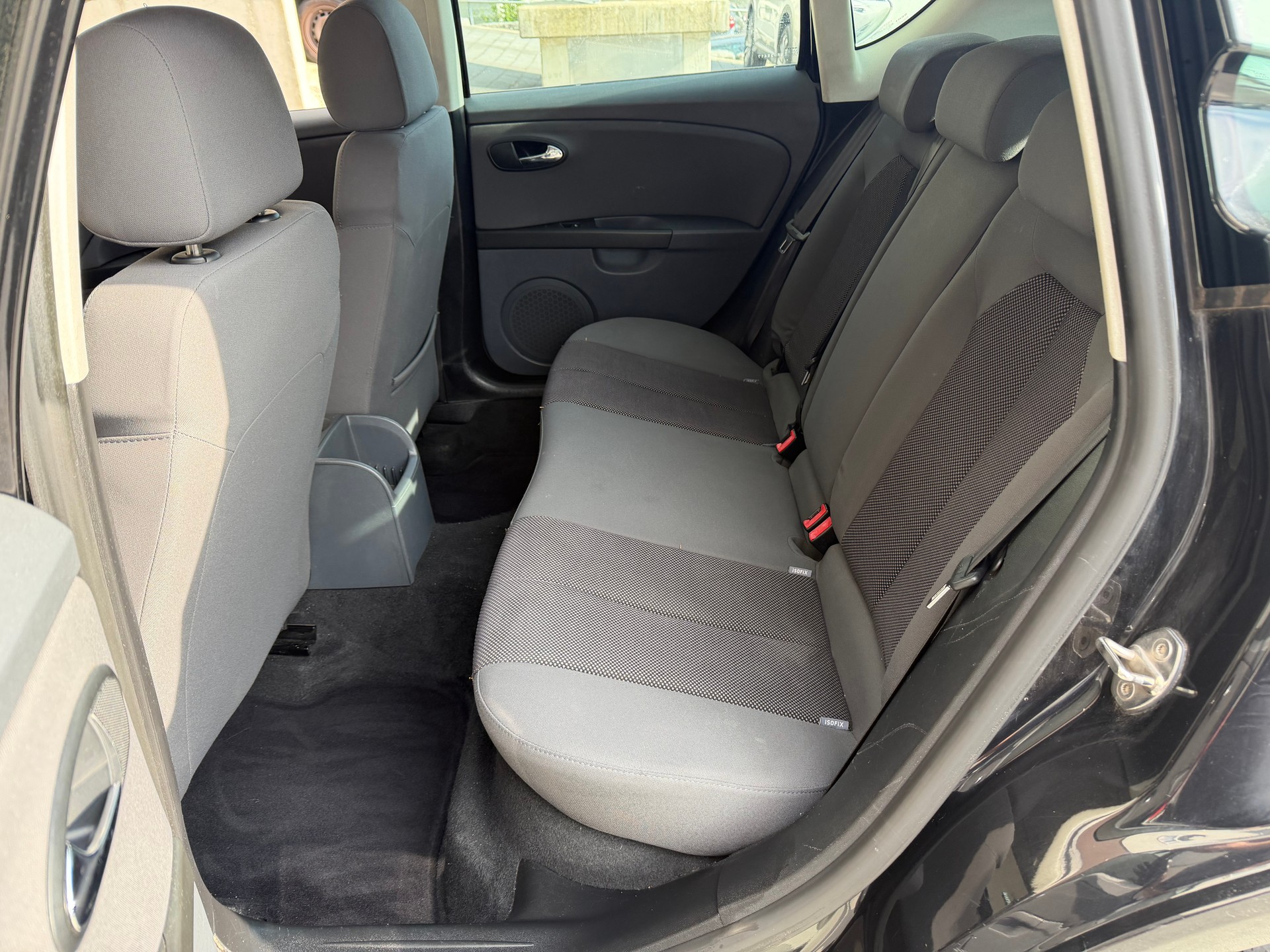 SEAT Leon 1.9 TDI Ecomotive Plus-image-10