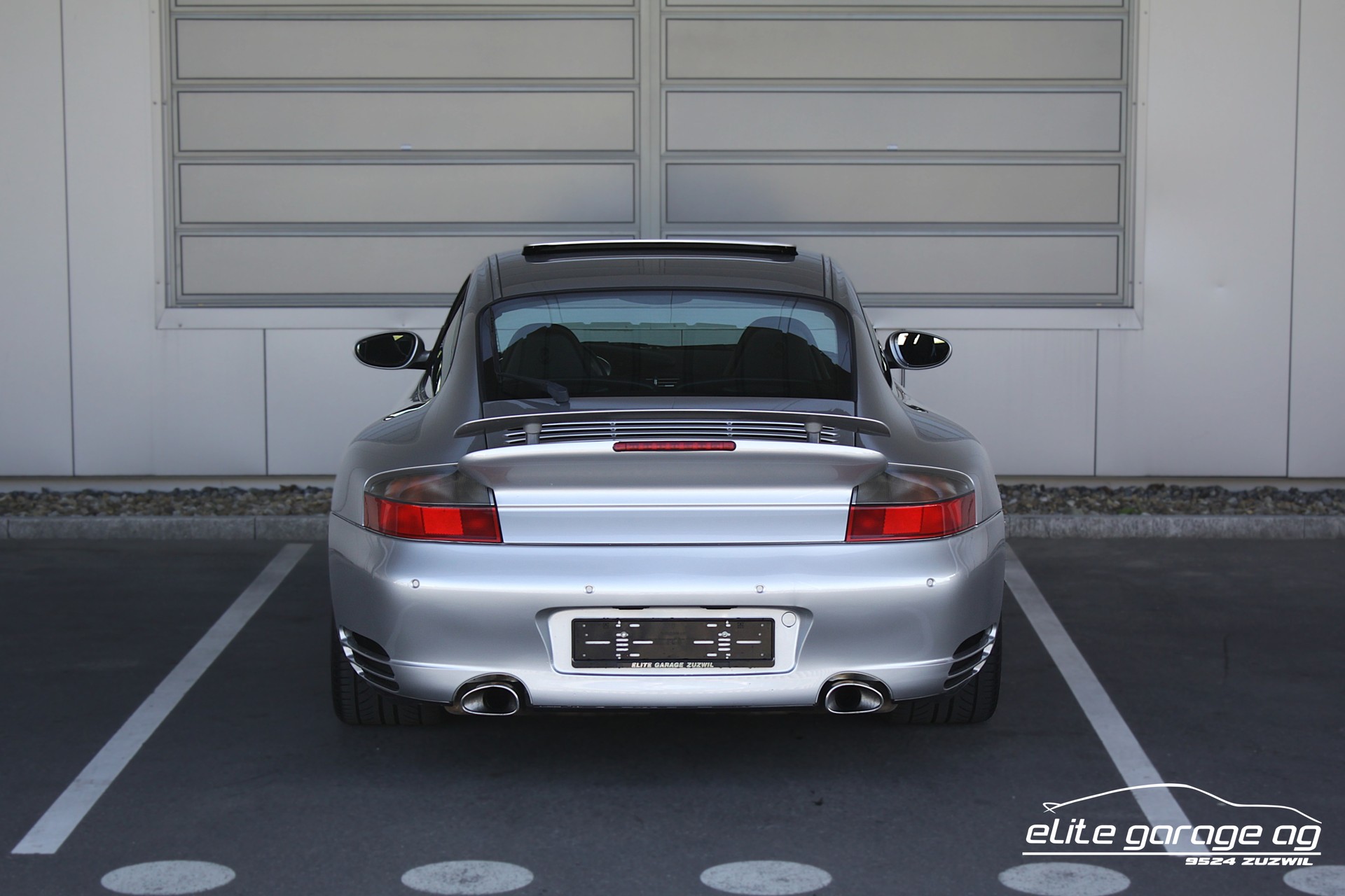 PORSCHE 911 Turbo Handschalter-image-3