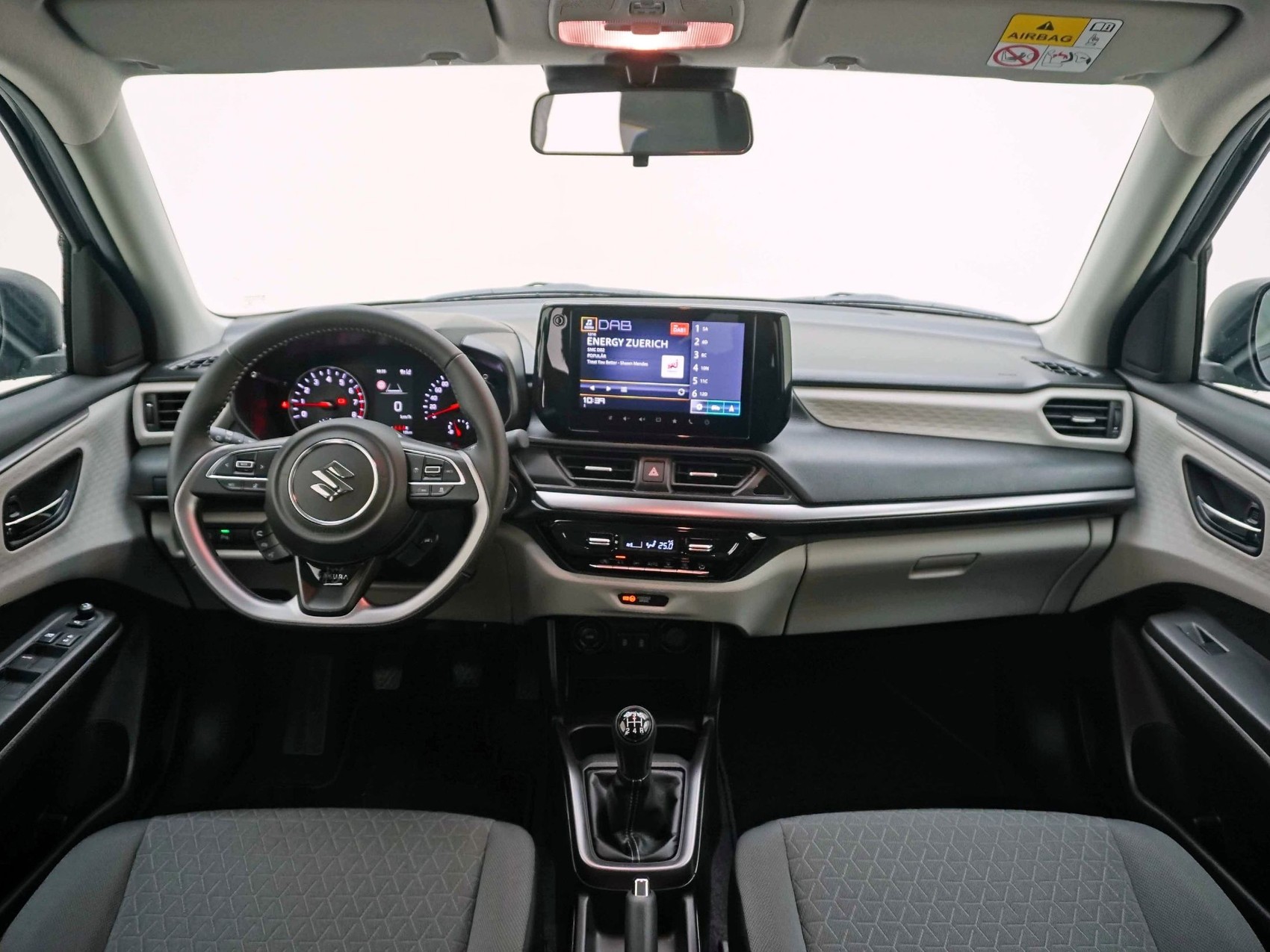 SUZUKI Swift 1.2 Sakura Top Hybrid 4x4-image-9