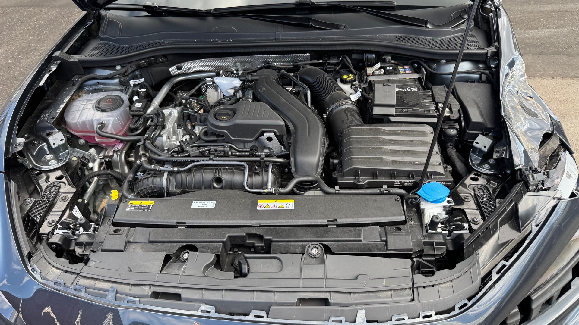 CUPRA LEON 1.5 TSI DSG-image-10