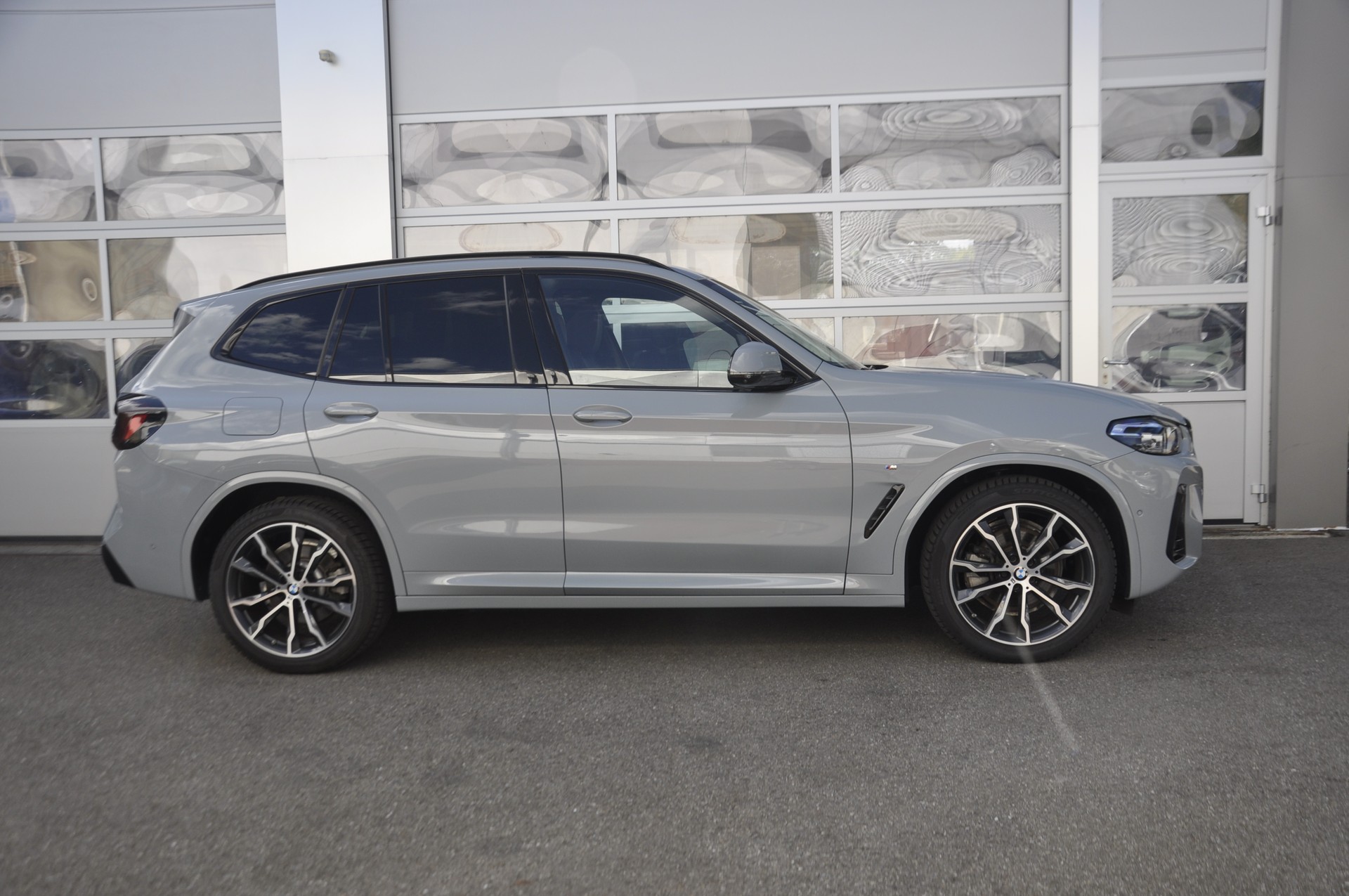 BMW X3 xDrive 48V 20d M Sport I Anhängerkupplung-image-1