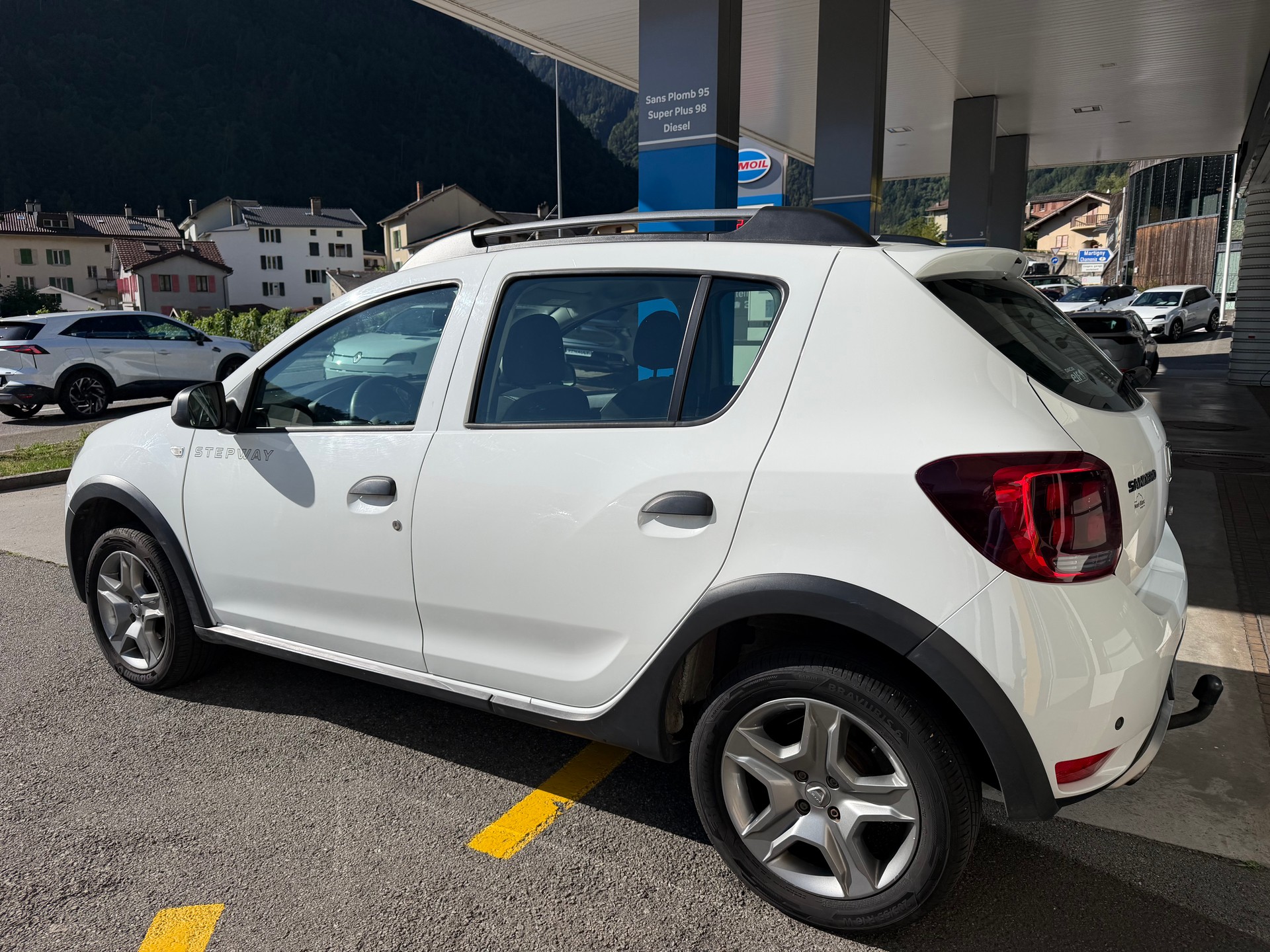 DACIA Sandero TCe 90 Stepway Unlimited 2-image-1