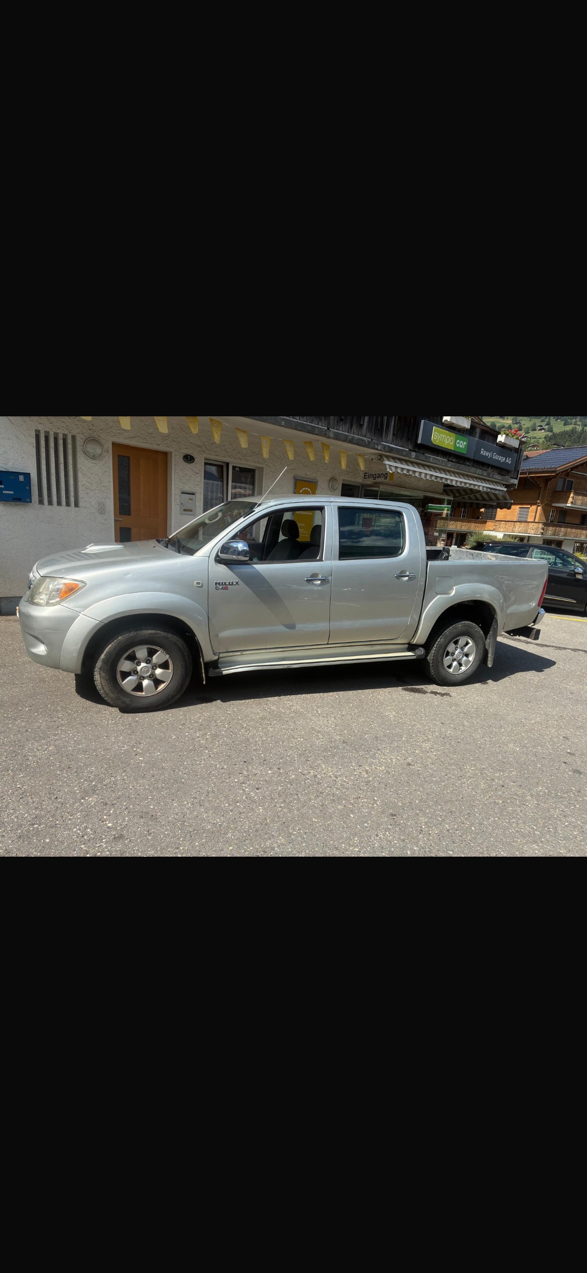 TOYOTA HI-LUX-image-0