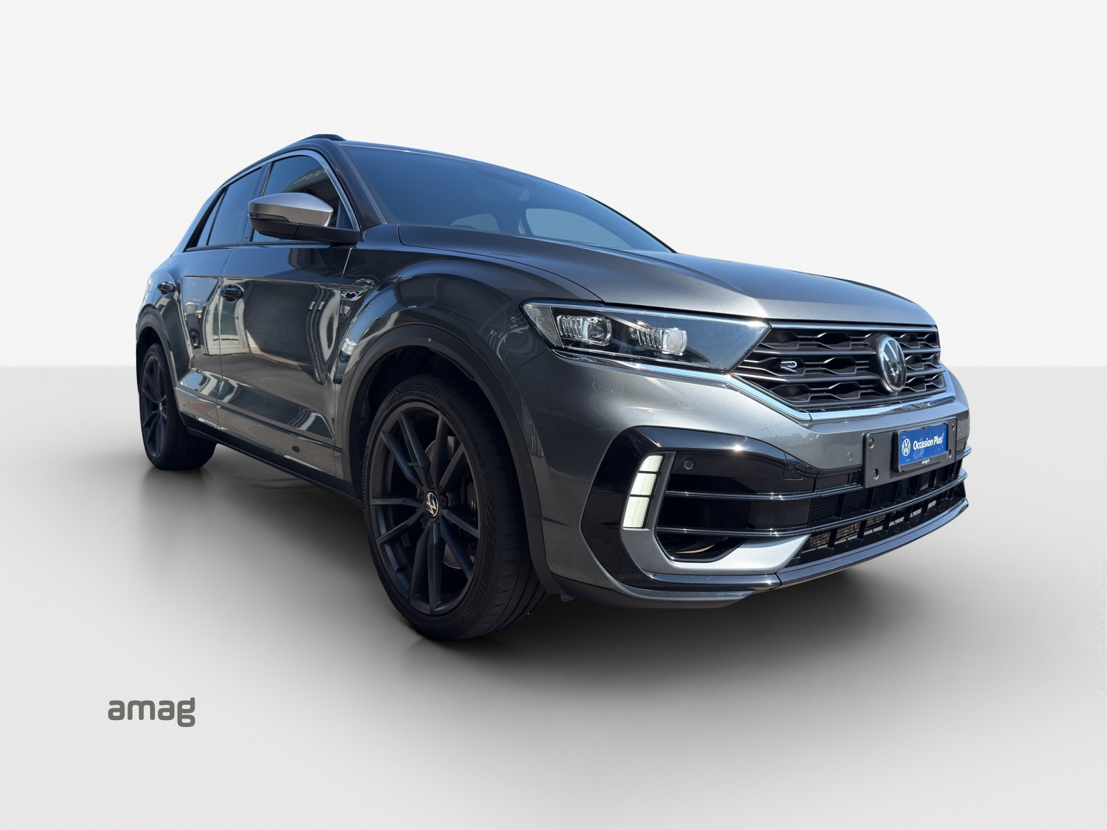 VW T-Roc 2.0 TSI R DSG 4Motion-image-5