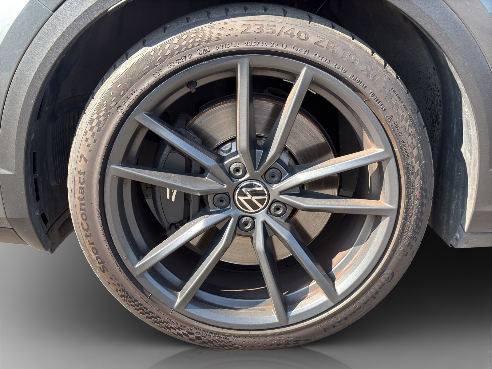 VW T-Roc 2.0 TSI R DSG 4Motion-image-13