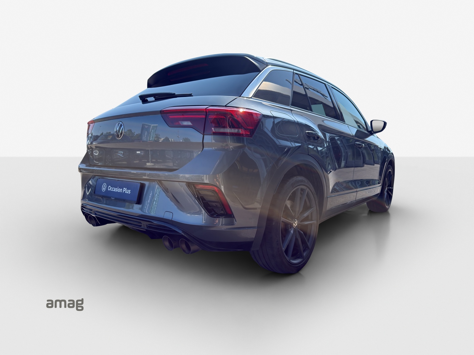 VW T-Roc 2.0 TSI R DSG 4Motion-image-4