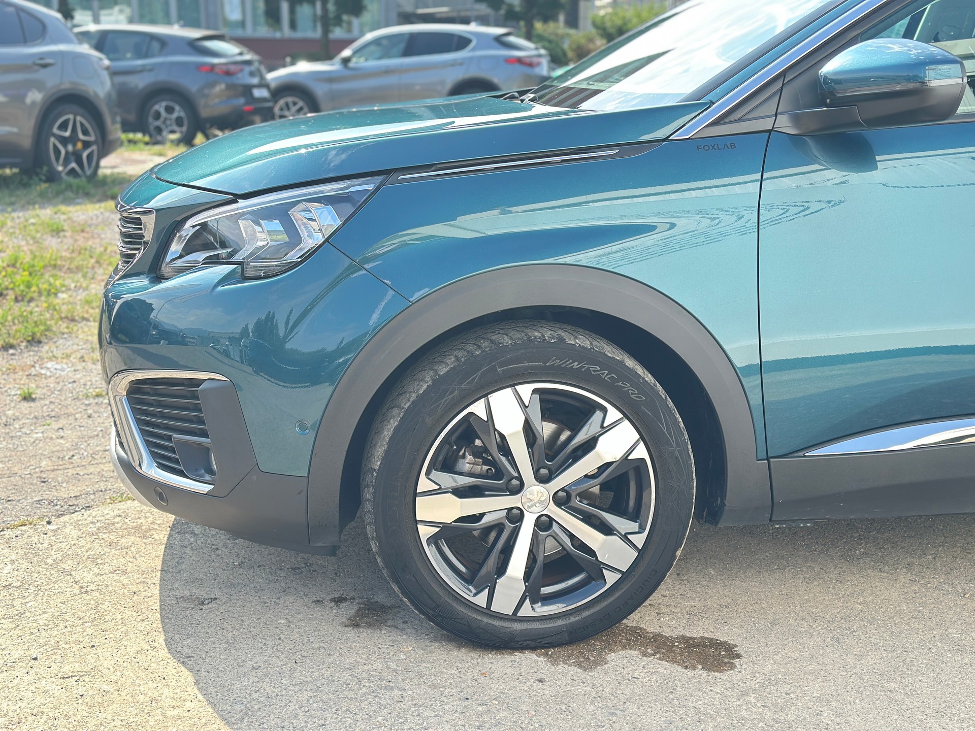PEUGEOT 5008 1.5 BlueHDi Allure EAT-image-5