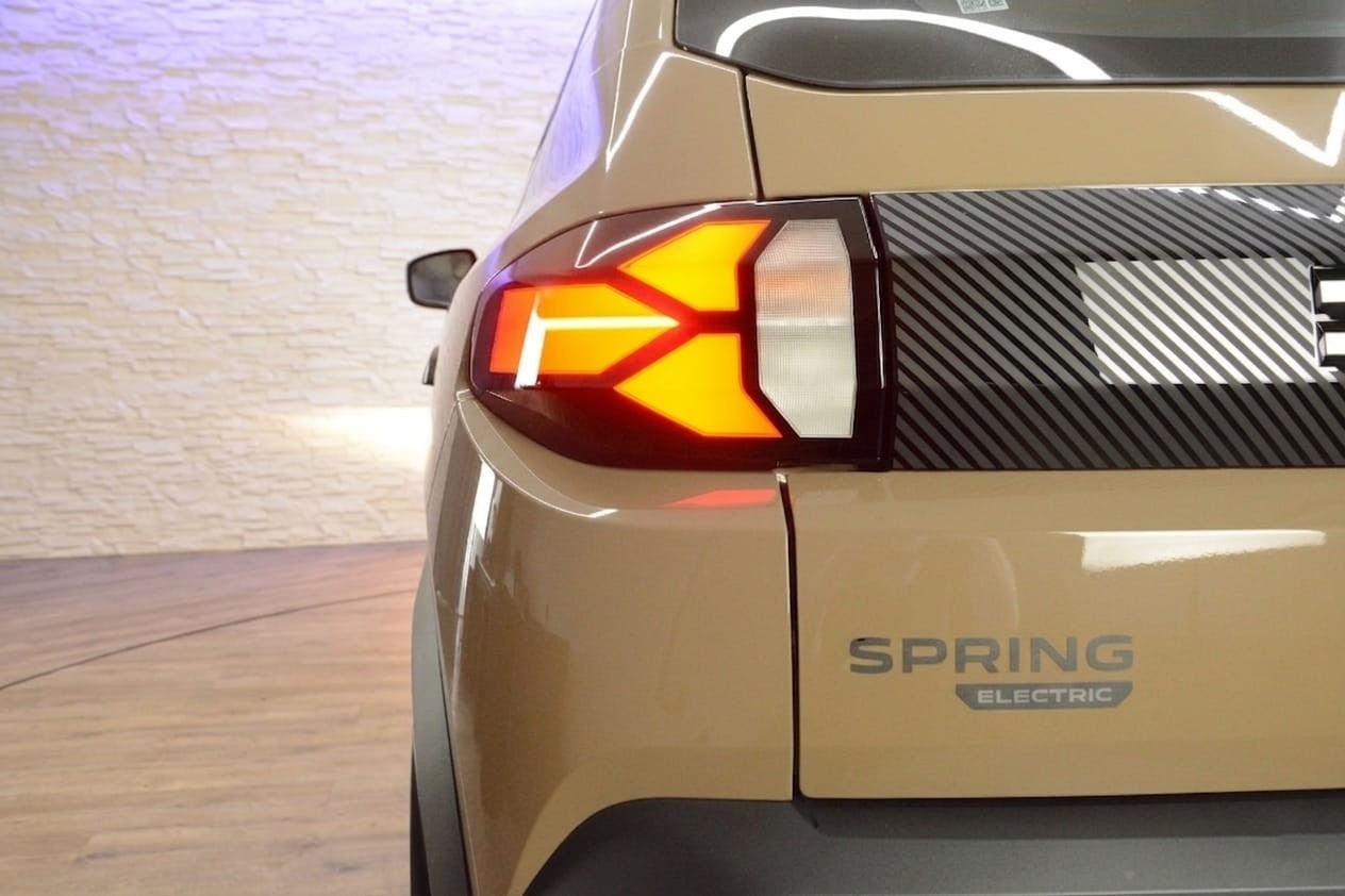 DACIA Spring Extreme-image-22