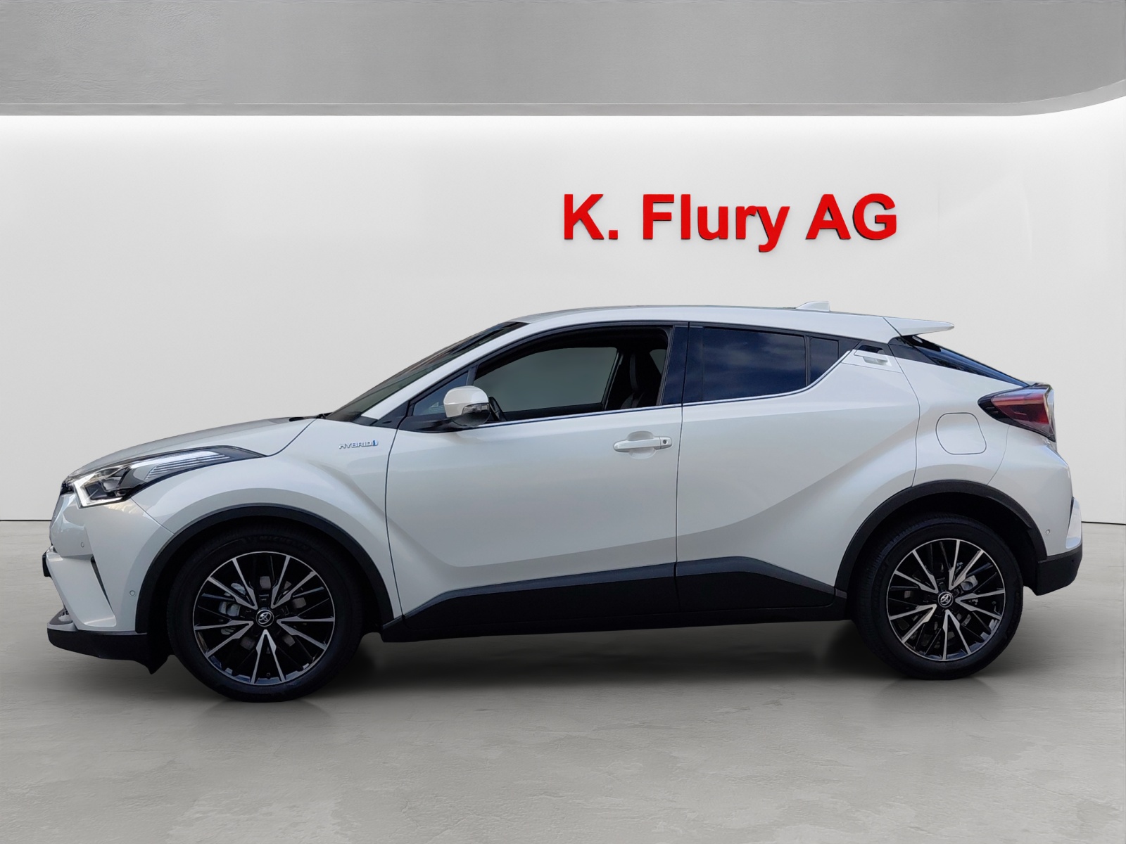 TOYOTA C-HR 1.8 VVTi HSD Premium-image-1