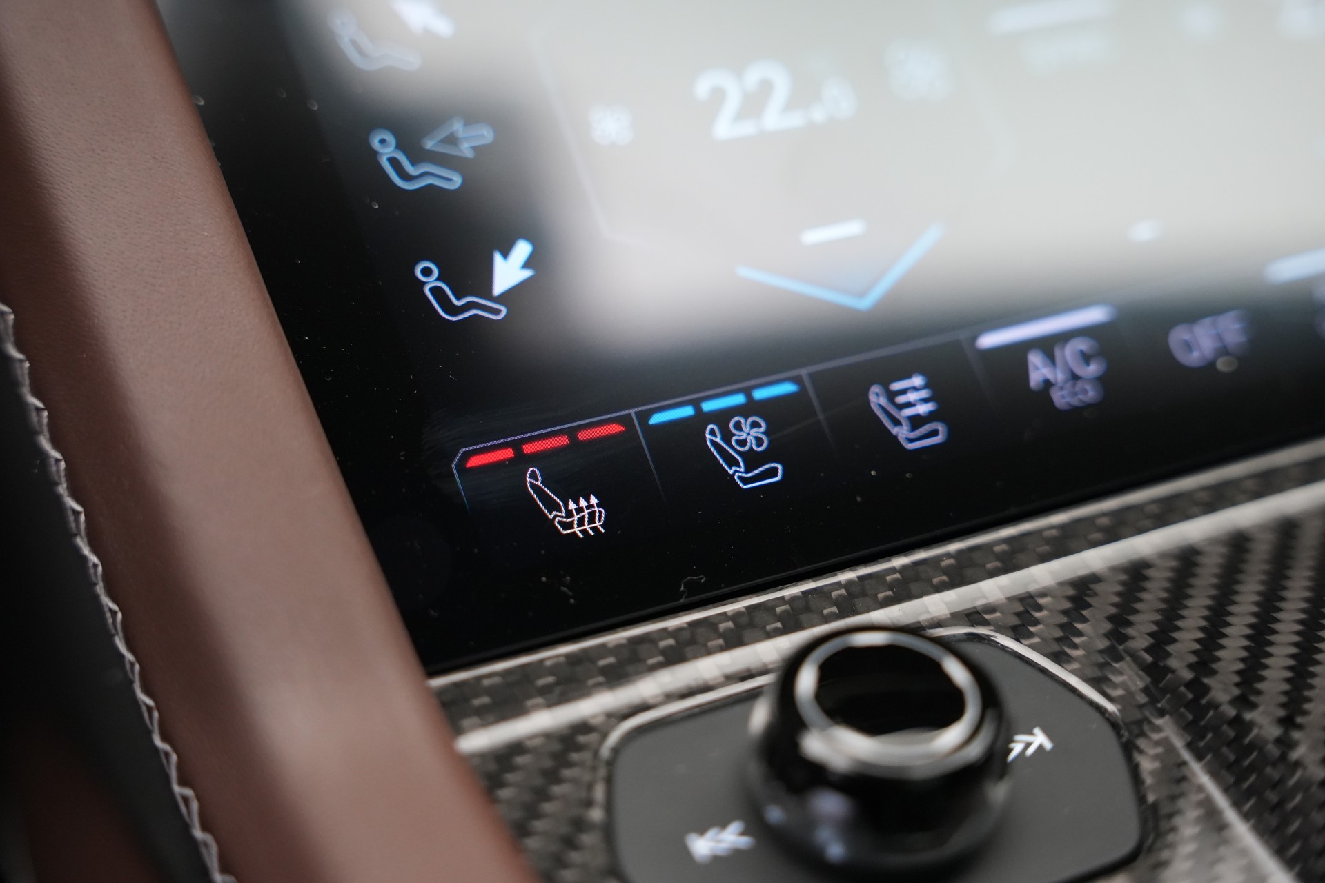 LAMBORGHINI Urus SE *CH-Fahrzeug* *Traum-Konfiguration*-image-43