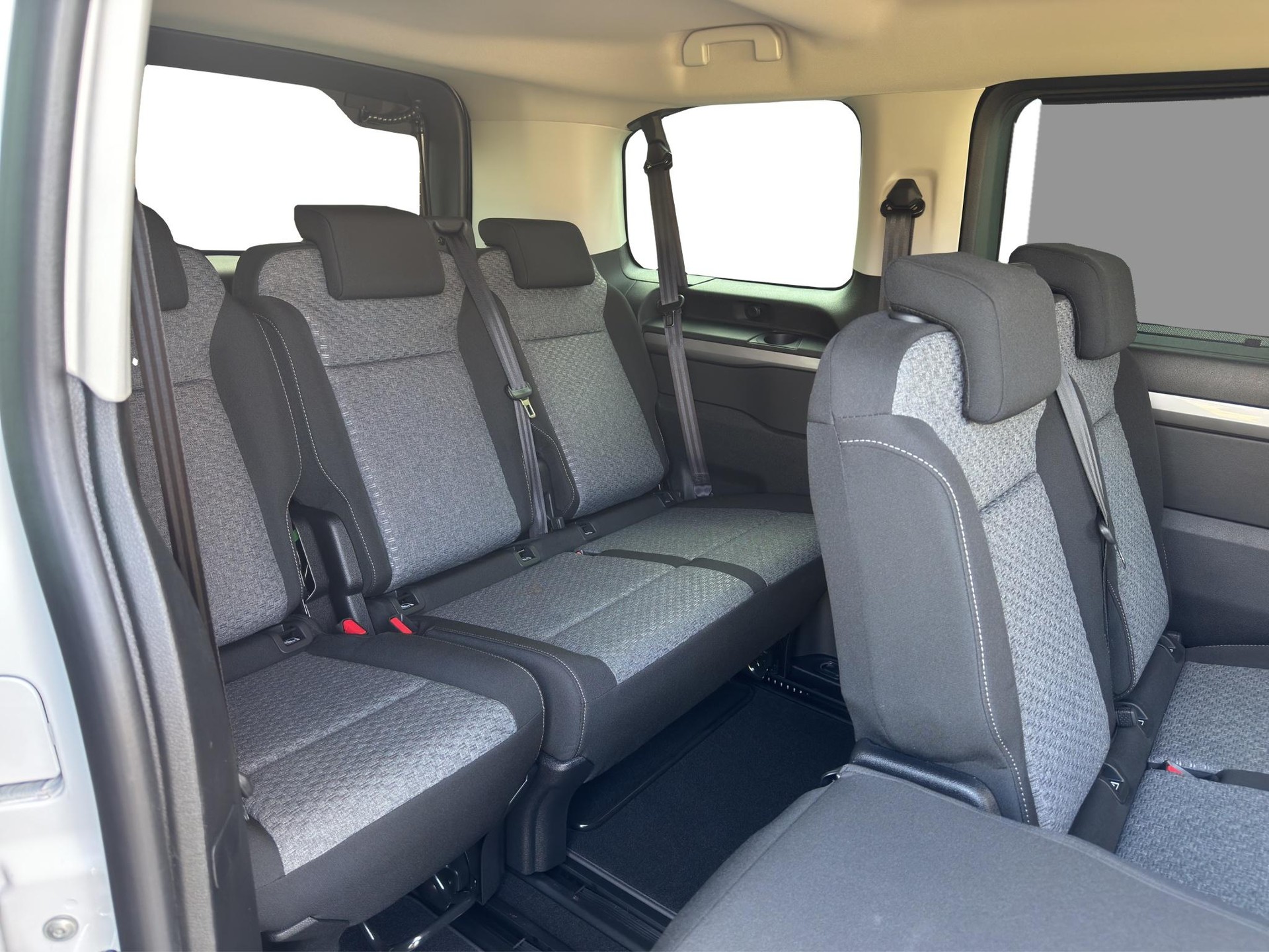 CITROEN Spacetourer M 2.2 BlueHDi 180 You S/S-image-15