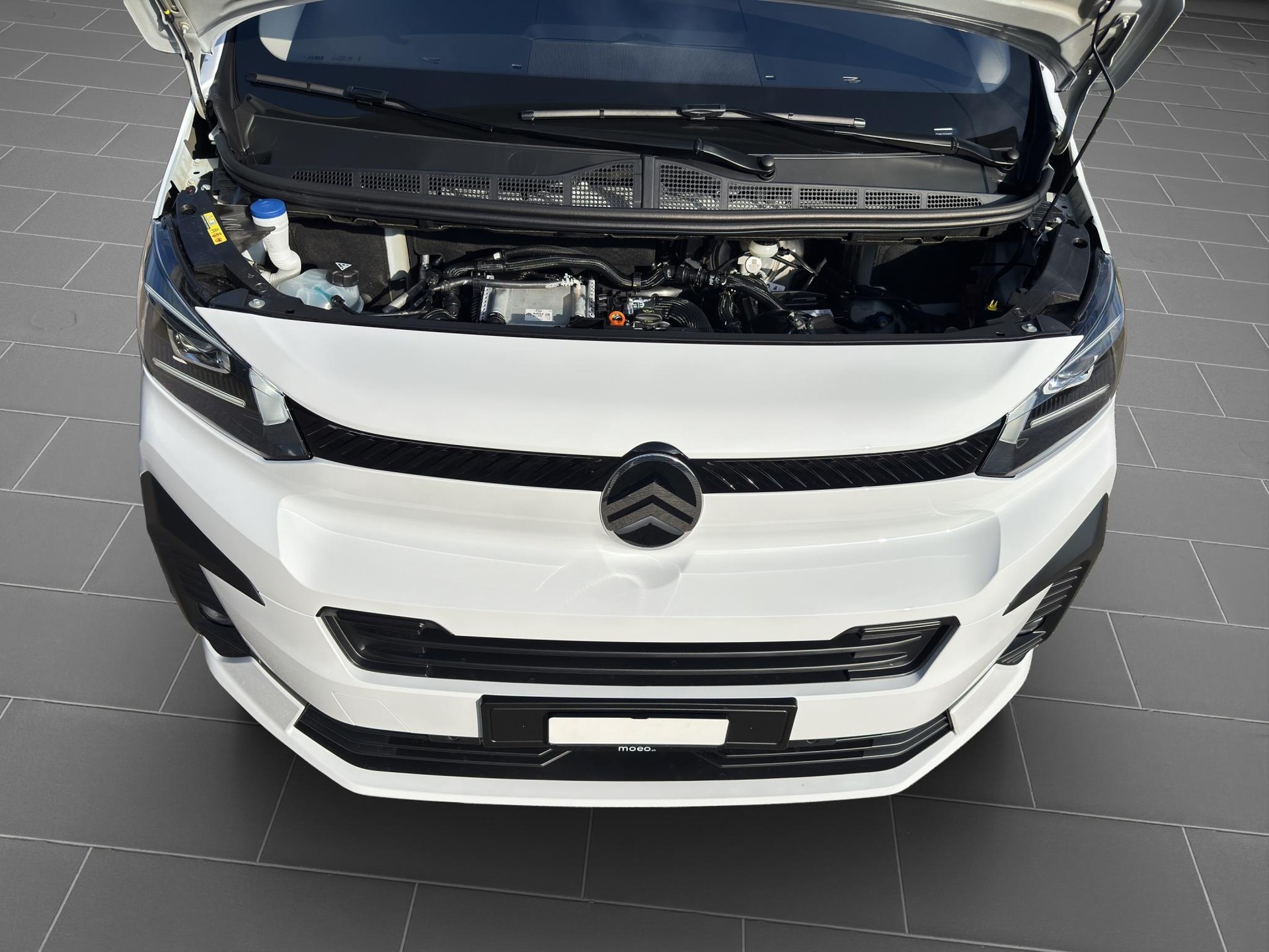 CITROEN Spacetourer M 2.2 BlueHDi 180 You S/S-image-22
