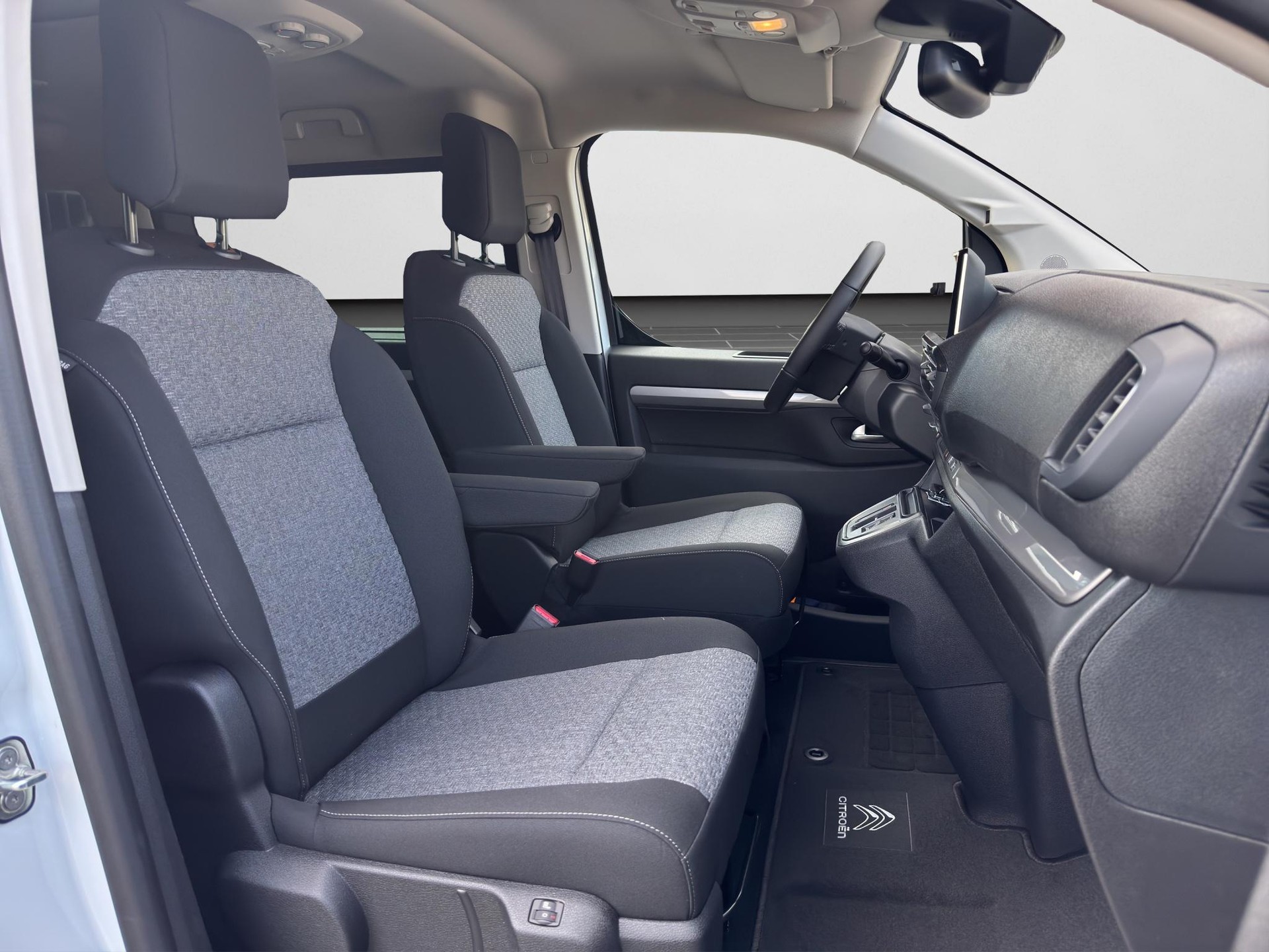 CITROEN Spacetourer M 2.2 BlueHDi 180 You S/S-image-11