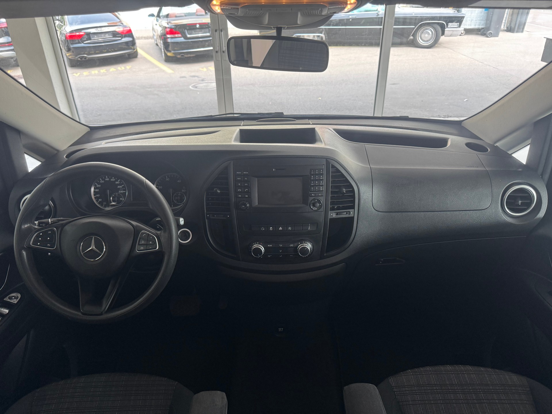 MERCEDES-BENZ Vito 116 BlueTec Tourer Pro 7G-Tronic-image-22