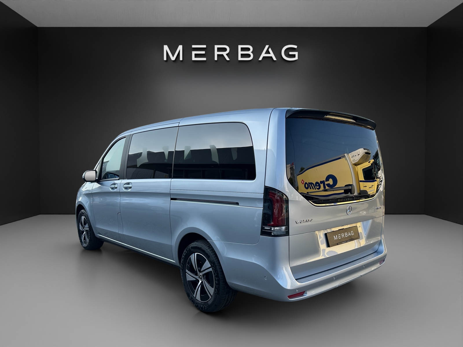 MERCEDES-BENZ V 250 d lang 4Matic Style 9G-Tronic-image-3