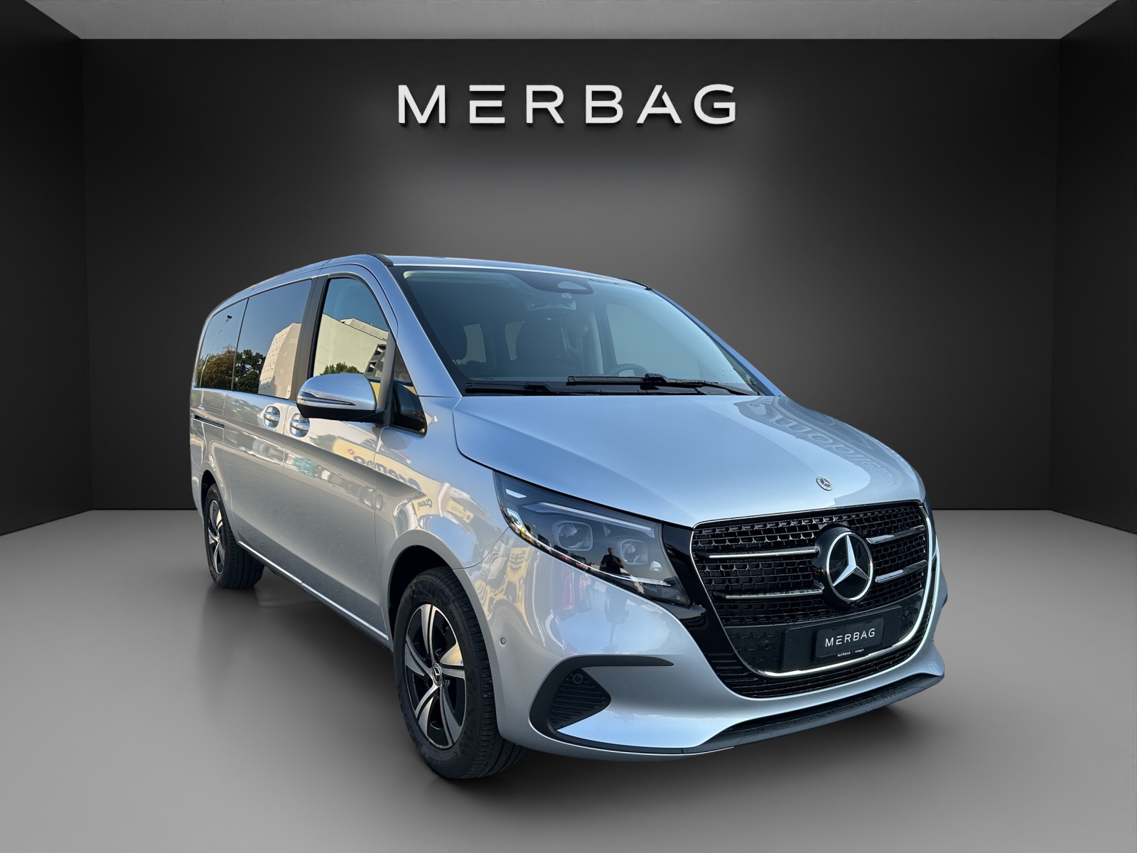 MERCEDES-BENZ V 250 d lang 4Matic Style 9G-Tronic-image-0