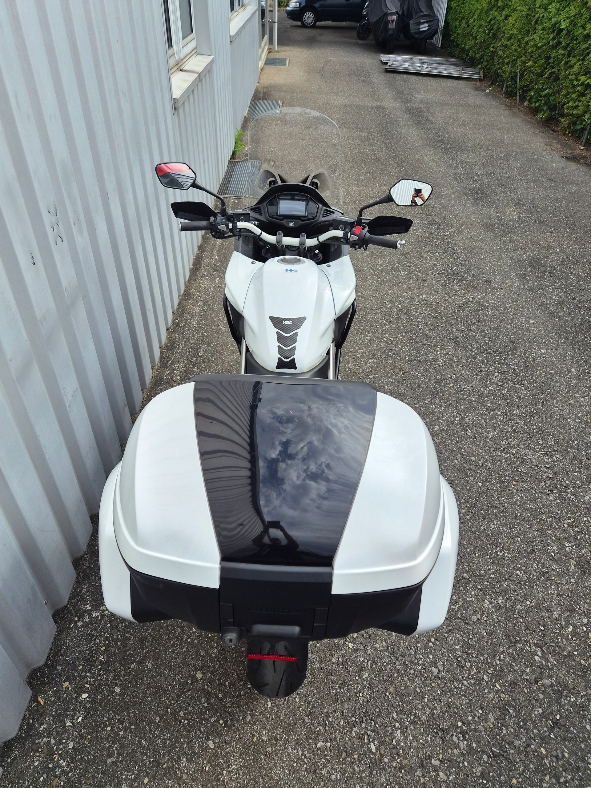 HONDA VFR 800 XA CROSSRUNNER-image-15