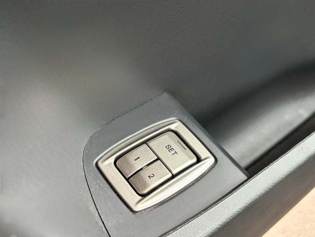 JAGUAR XF 5.0 V8 S/C XFR-image-6