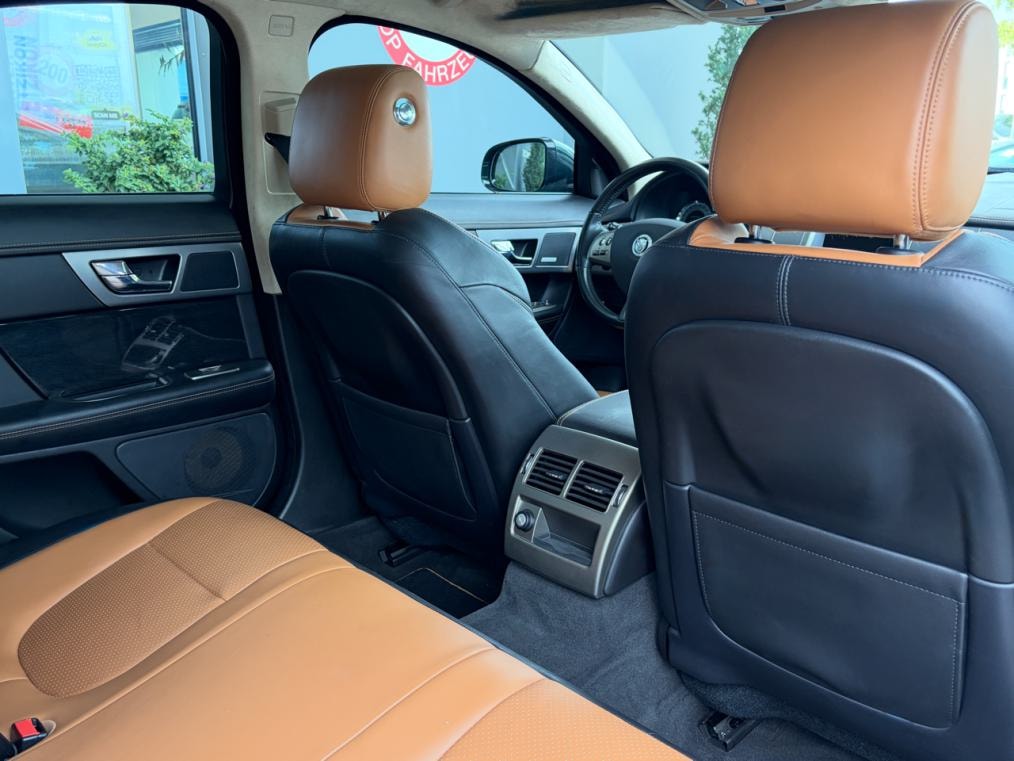 JAGUAR XF 5.0 V8 S/C XFR-image-13