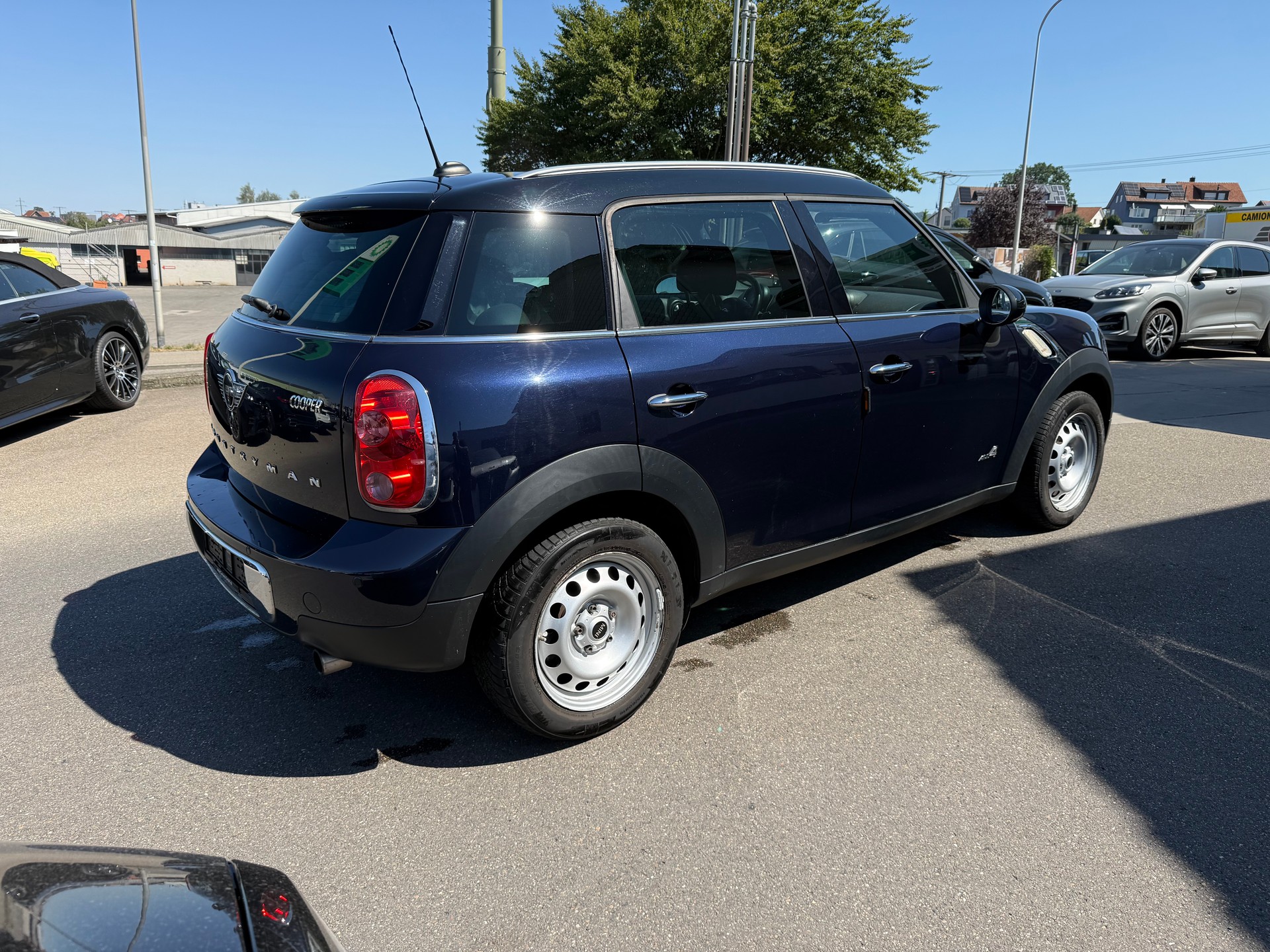 MINI Countryman Cooper ALL4 Steptronic-showroom-element-2