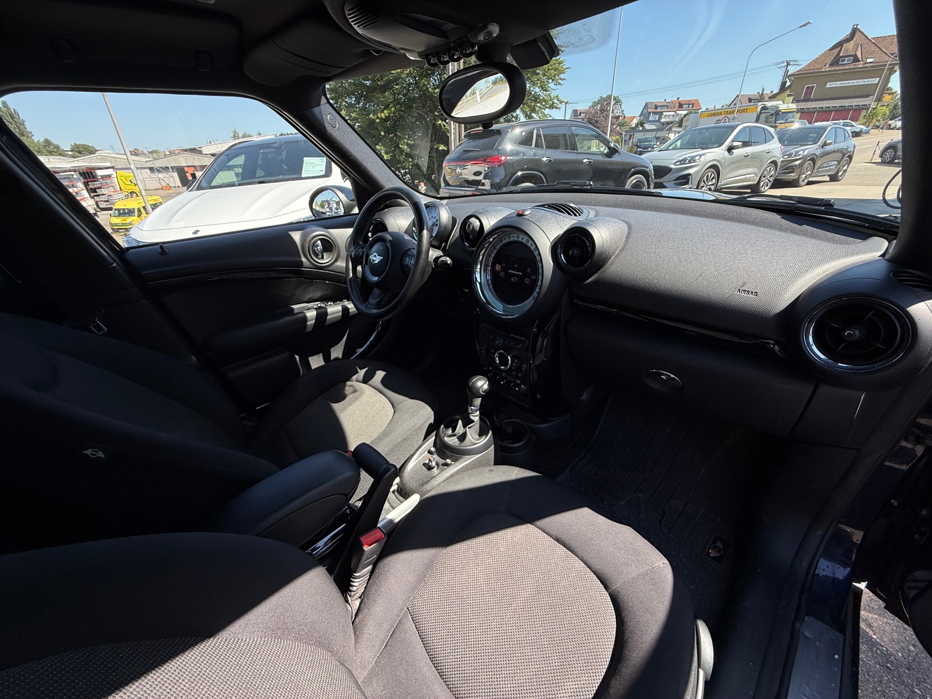 MINI Countryman Cooper ALL4 Steptronic-image-14