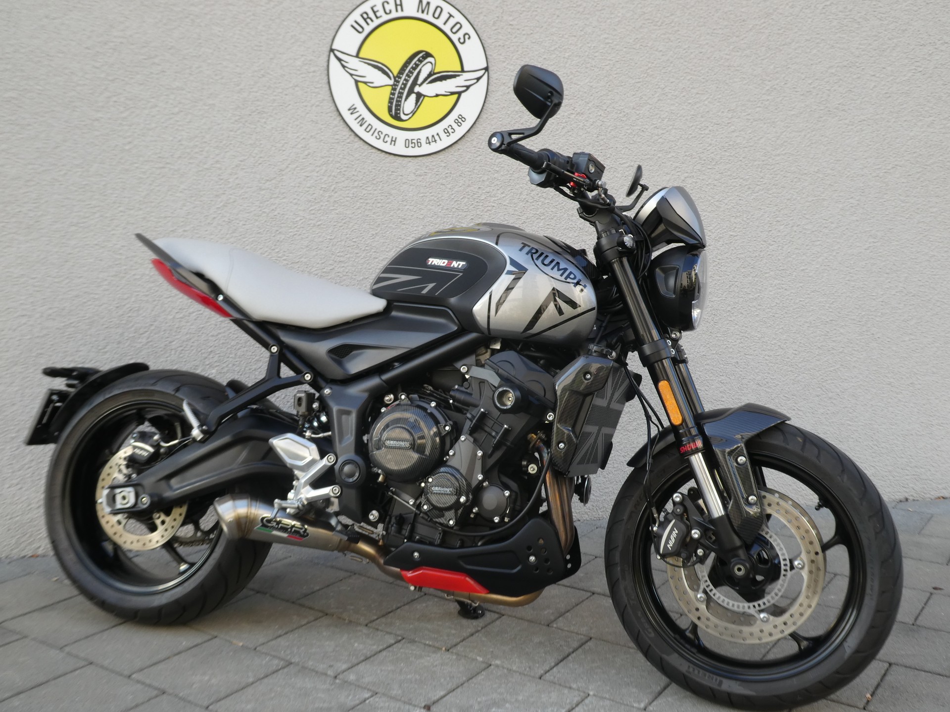 TRIUMPH Trident 660 35 KW-showroom-element-2