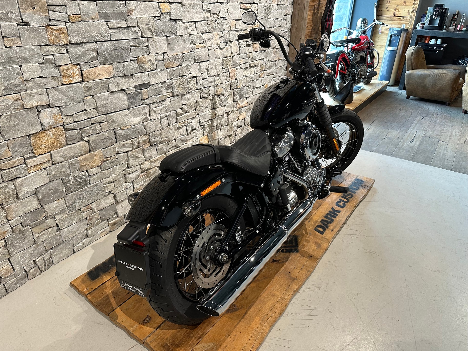 HARLEY-DAVIDSON FXBB Street Bob 117ci-showroom-element-2