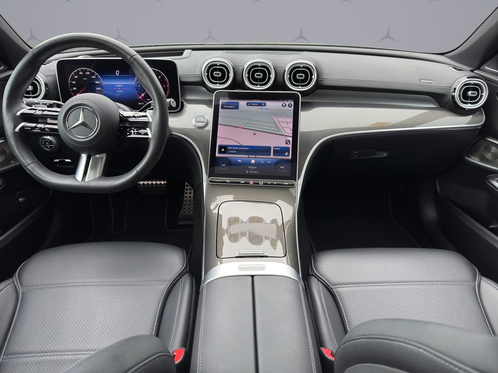 MERCEDES-BENZ C 220 d AMG Line 4matic Kombi-image-13