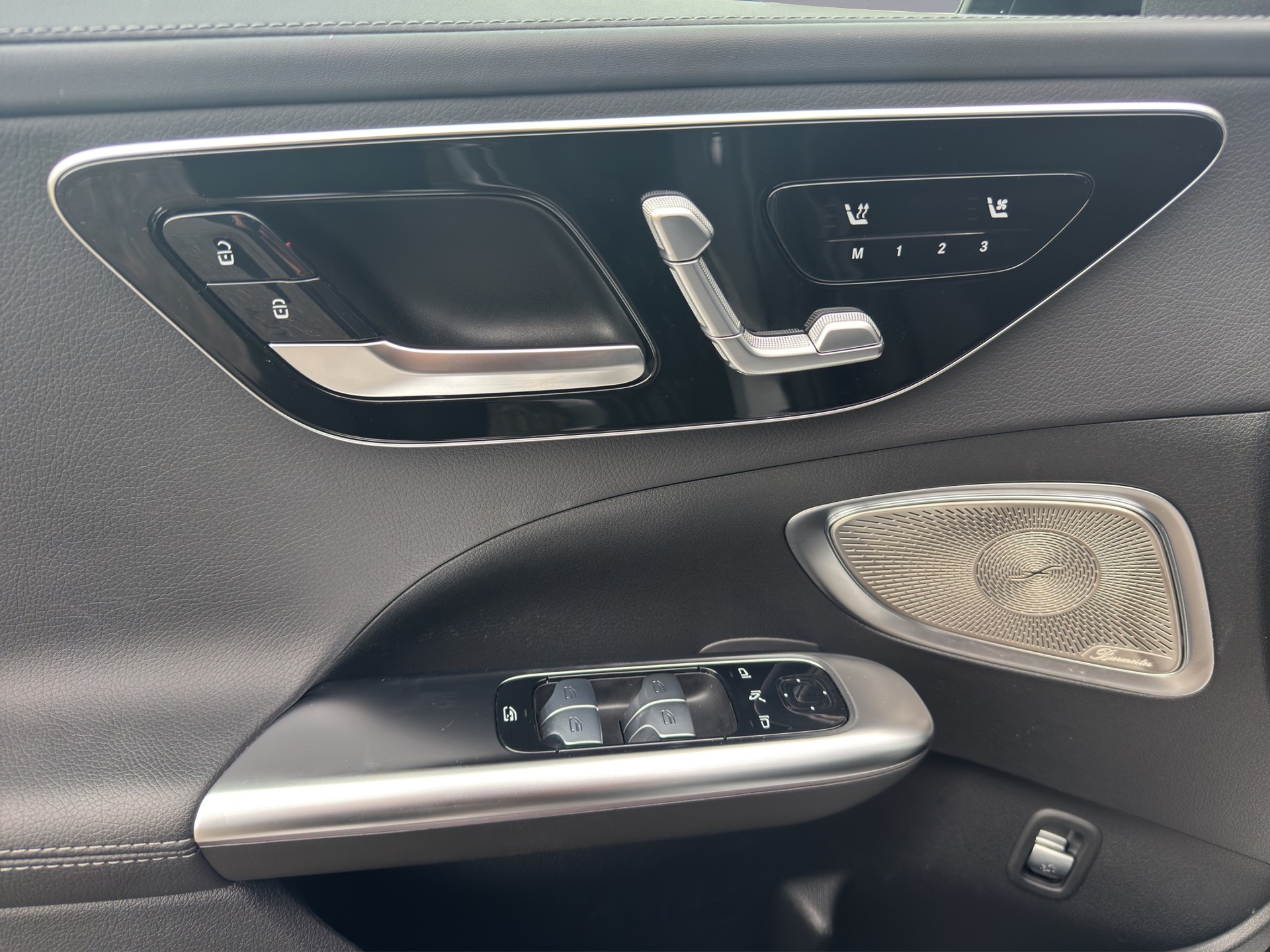 MERCEDES-BENZ C 220 d AMG Line 4matic Kombi-image-10