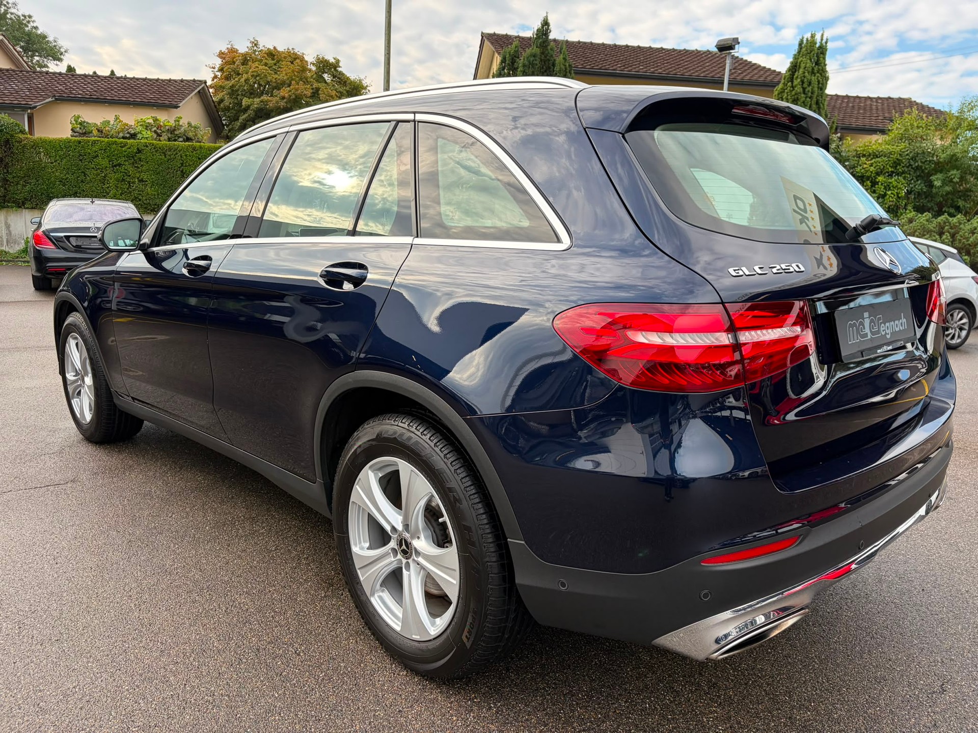 MERCEDES-BENZ GLC 250 Exclusive 4Matic 9G-Tronic-image-5