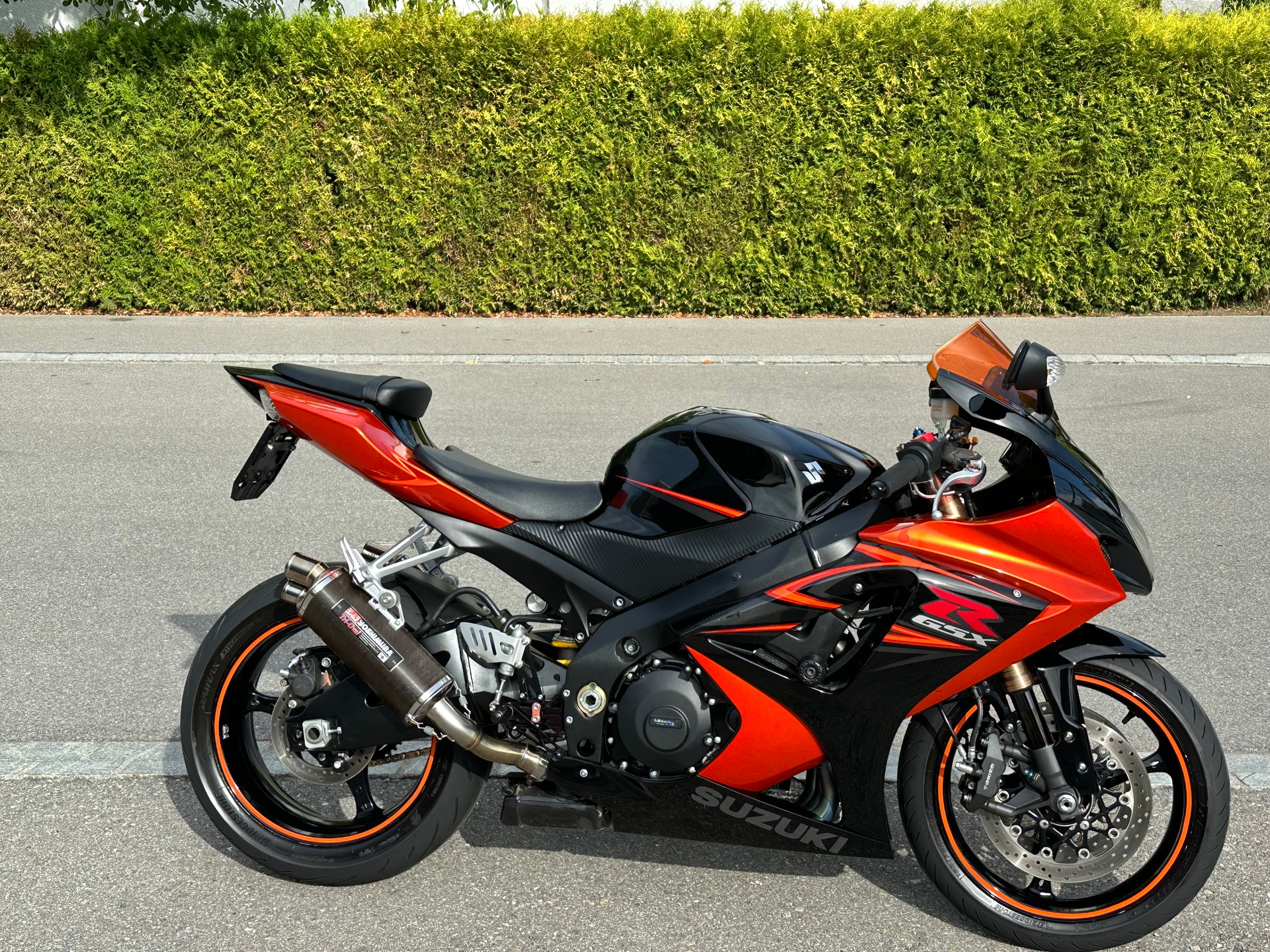 SUZUKI GSX-R 1000 K7-image-1