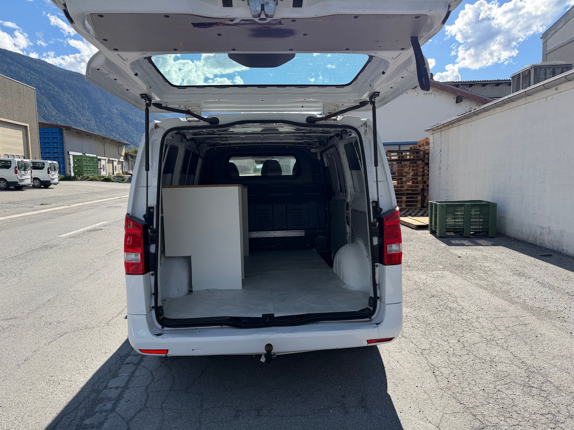 MERCEDES-BENZ Vito 111 CDI Mixto L Euro 5-image-2