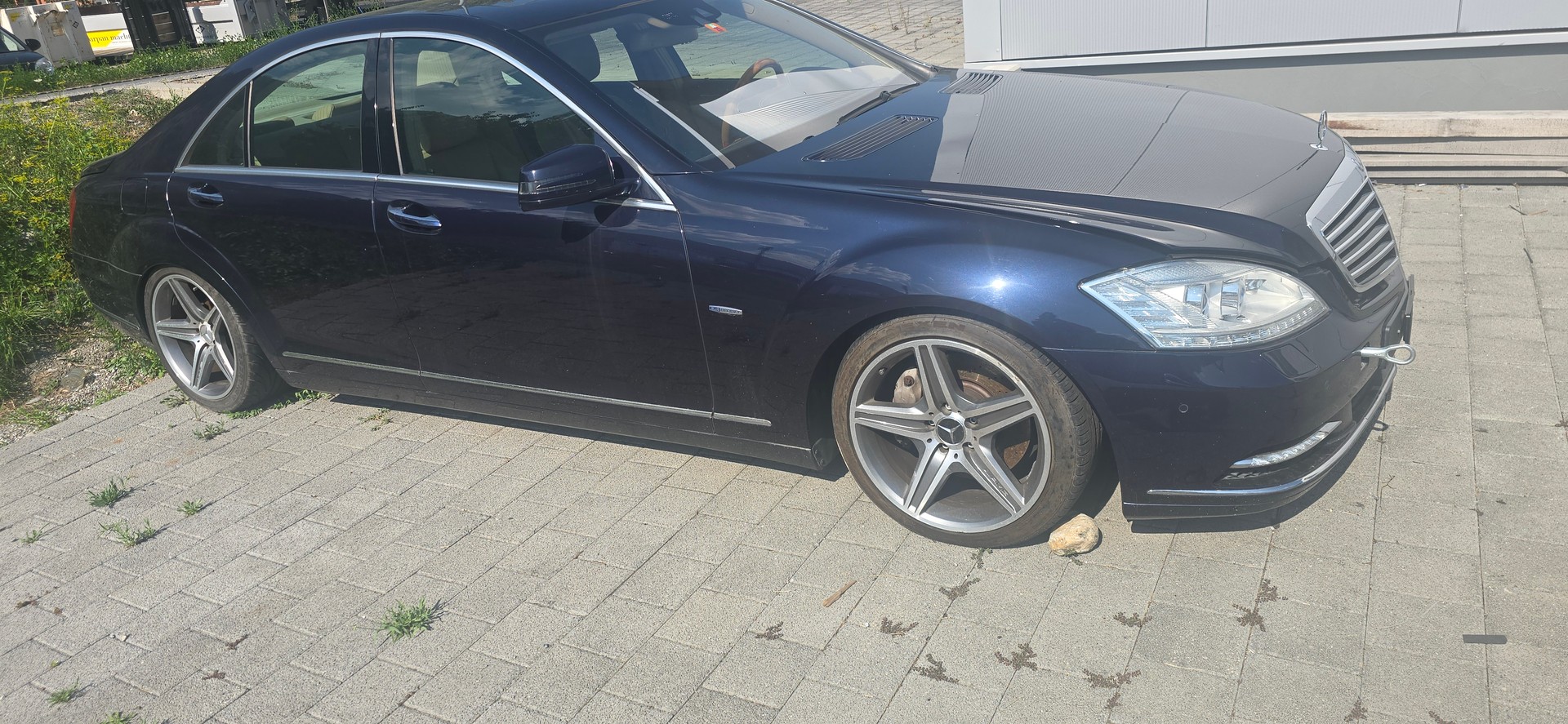 MERCEDES-BENZ S 400-image-2
