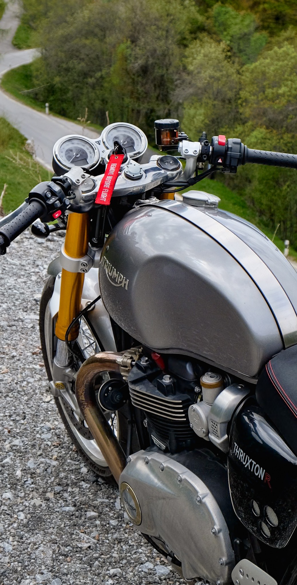 TRIUMPH Thruxton R 1200 i ABS-image-5